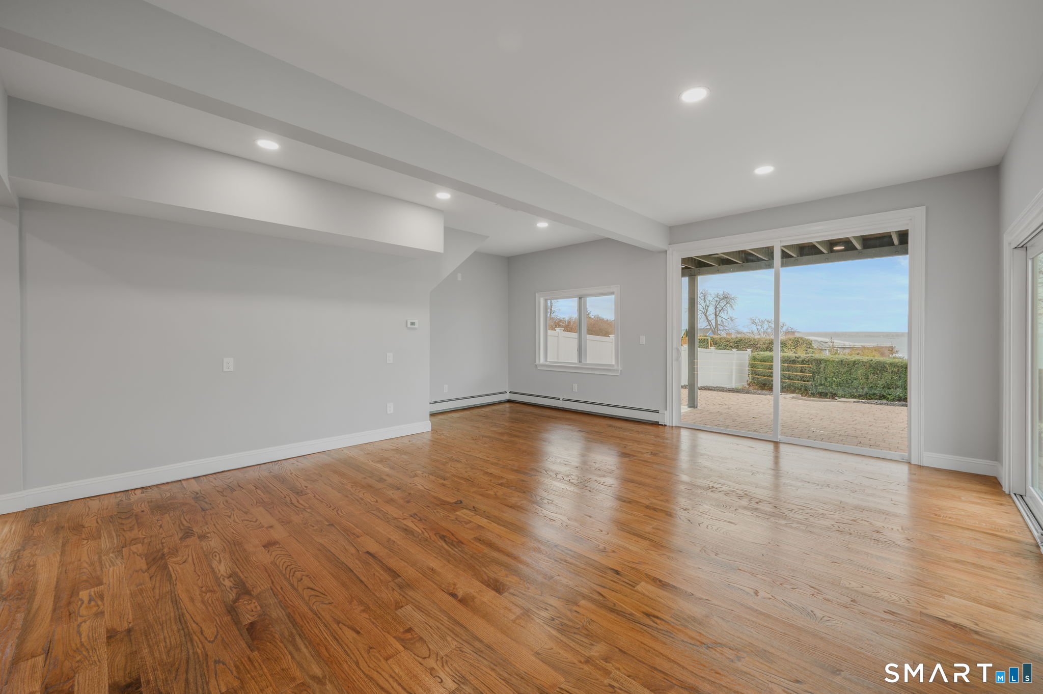 1092 Ocean Avenue Property Photo 13