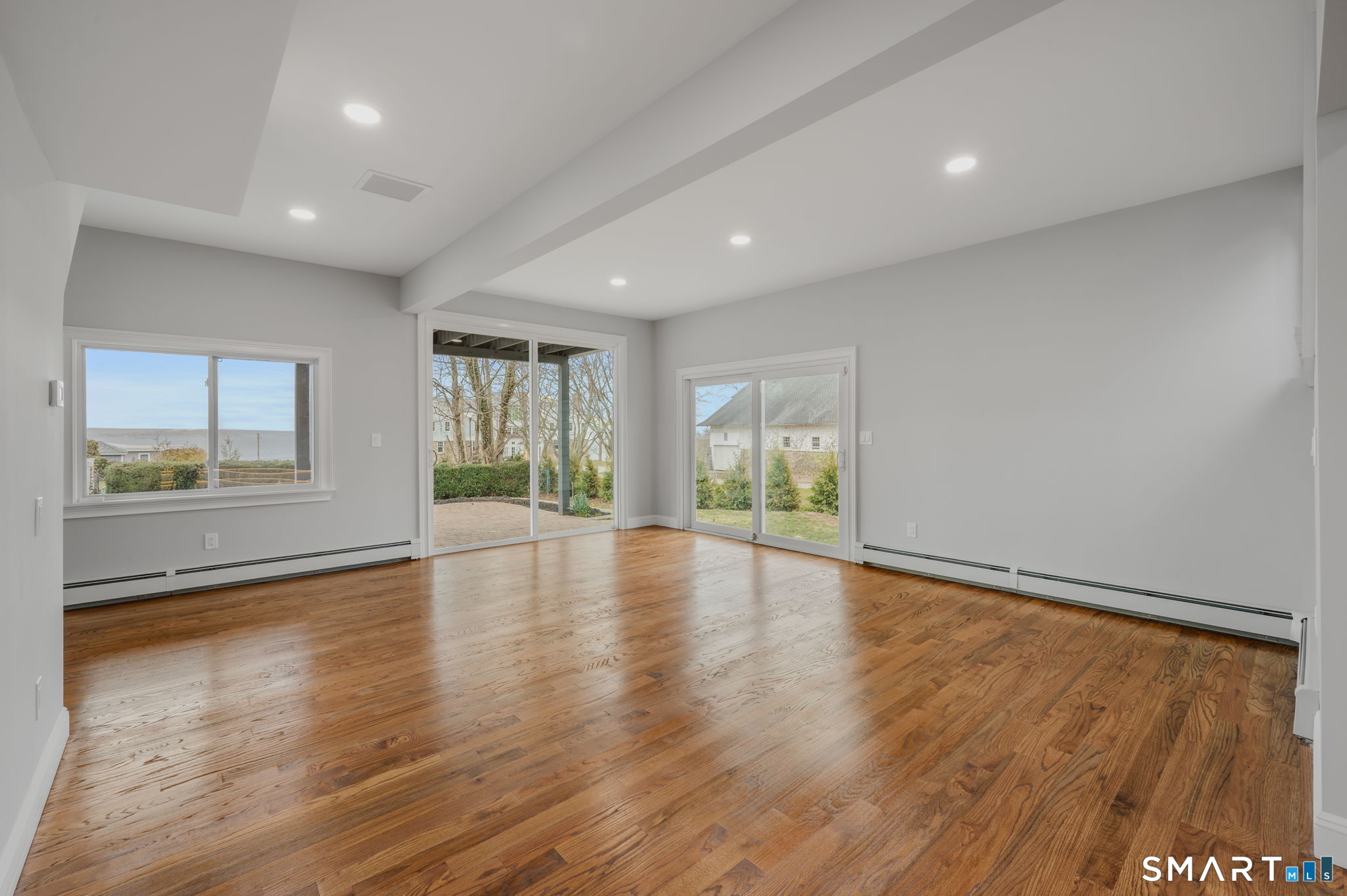 1092 Ocean Avenue Property Photo 20