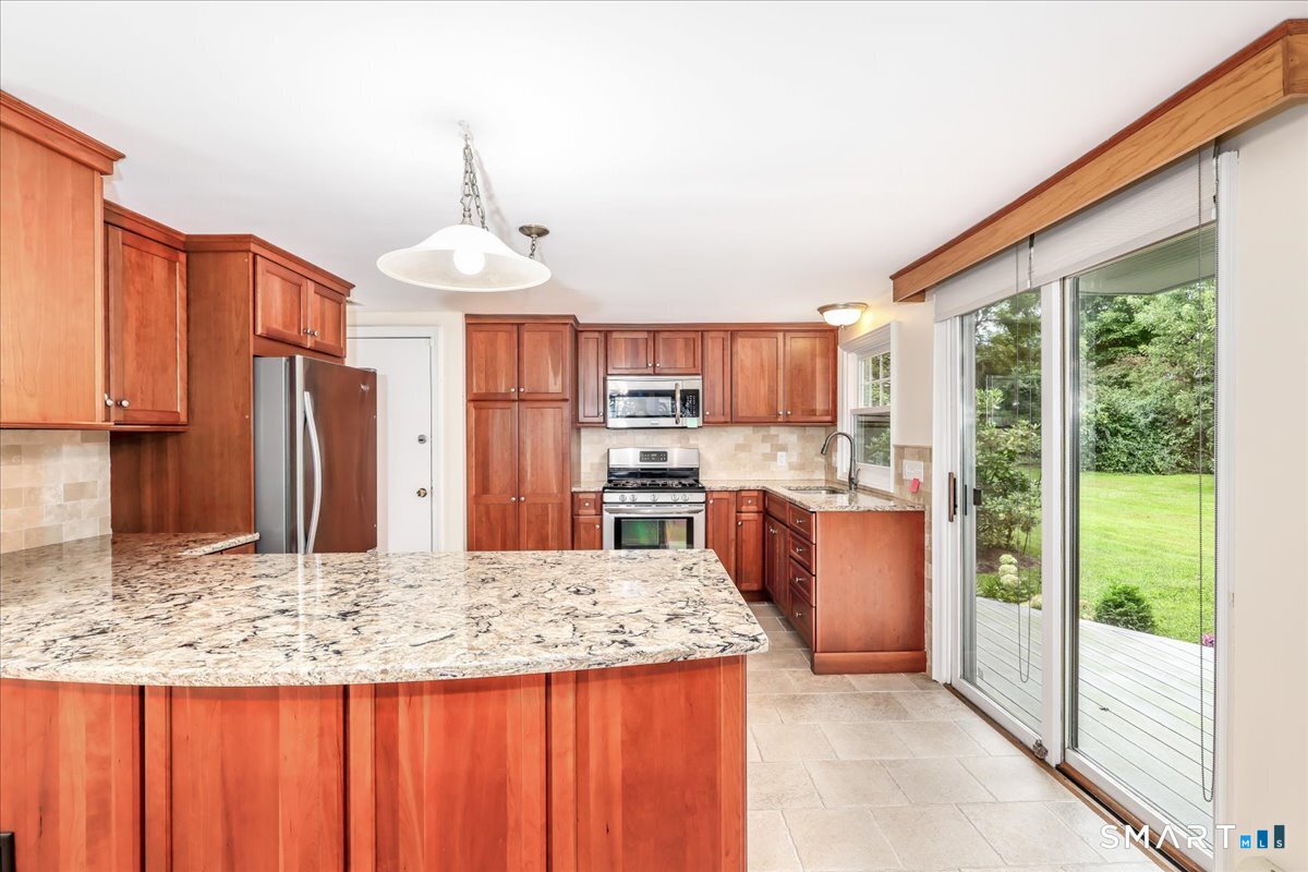 4 Taunton Lake Drive Property Photo 10