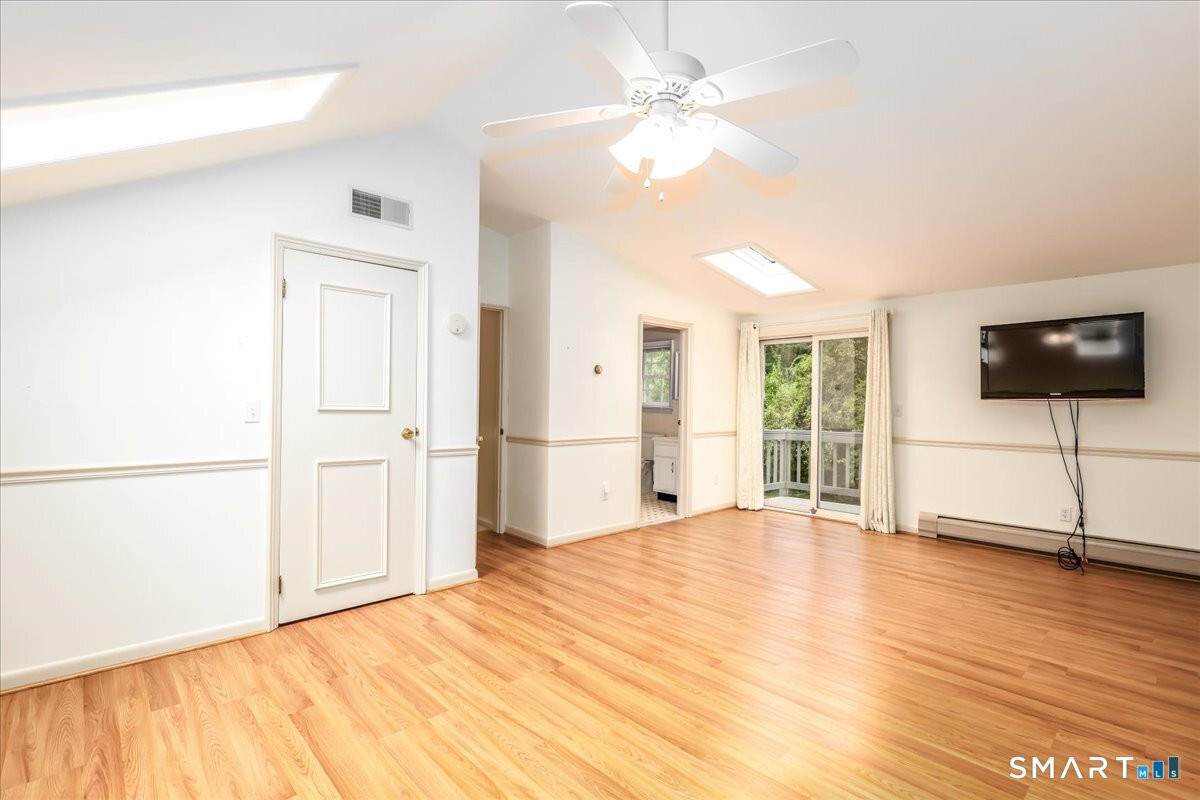 4 Taunton Lake Drive Property Photo 26