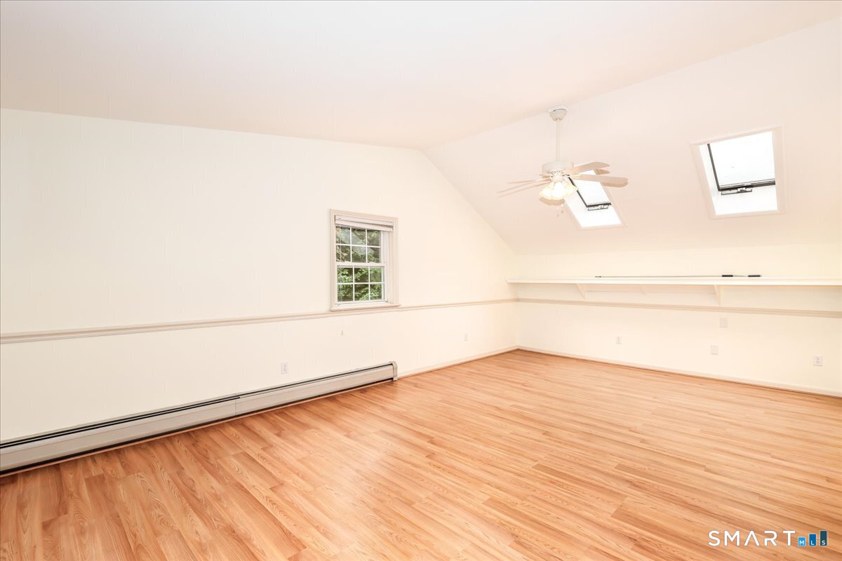4 Taunton Lake Drive Property Photo 27