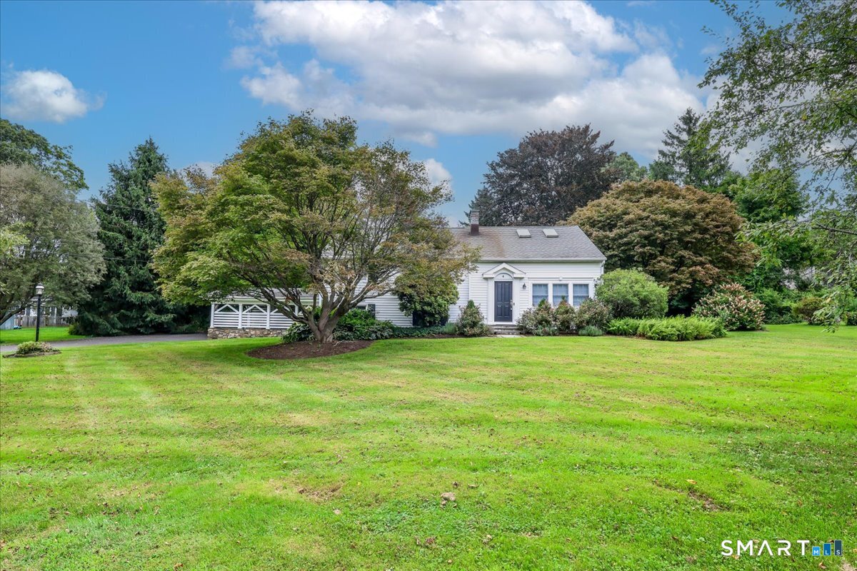 4 Taunton Lake Drive Property Photo 34