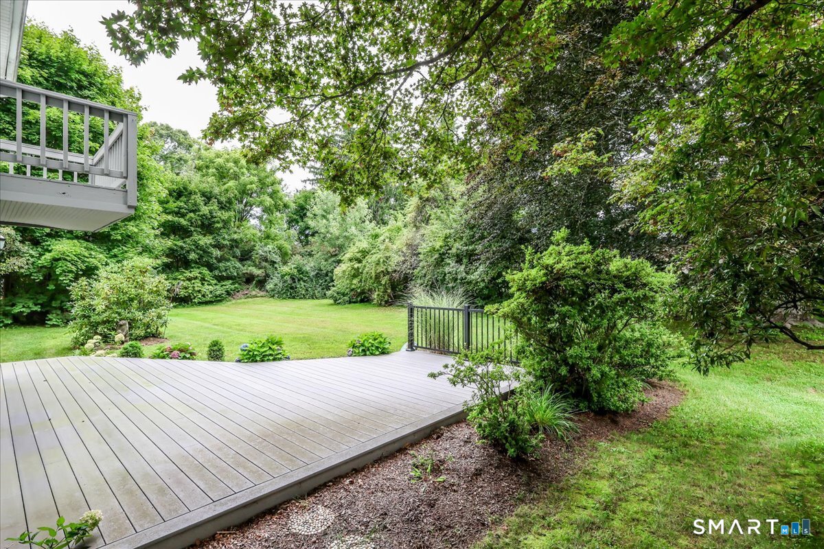 4 Taunton Lake Drive Property Photo 35