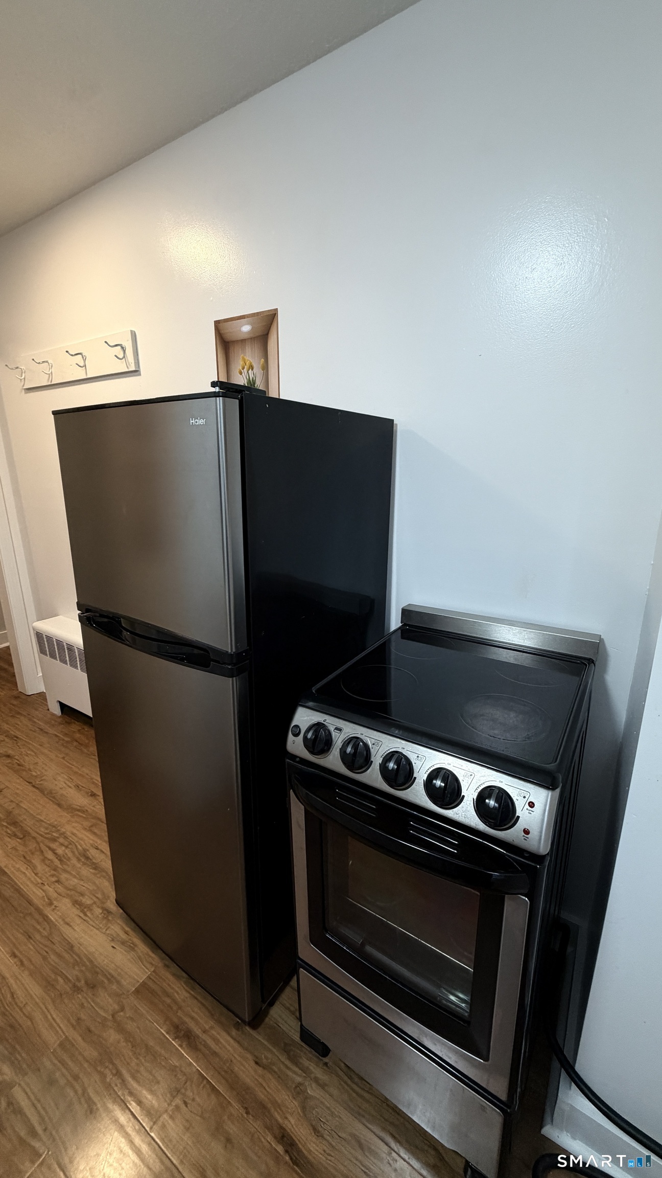 26 Elm C Street Property Photo 6