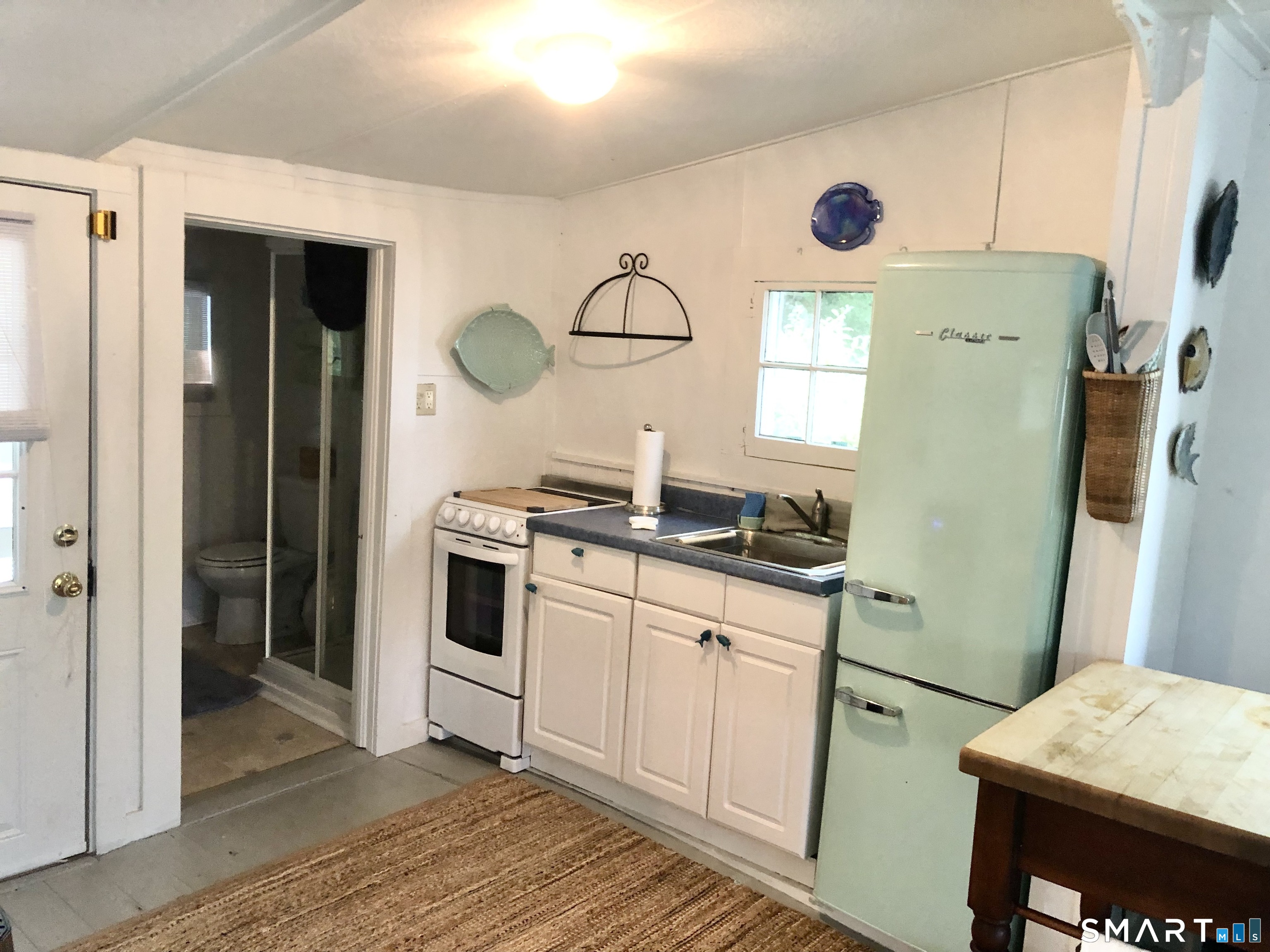 347 Wakefield West Boulevard Property Photo 6