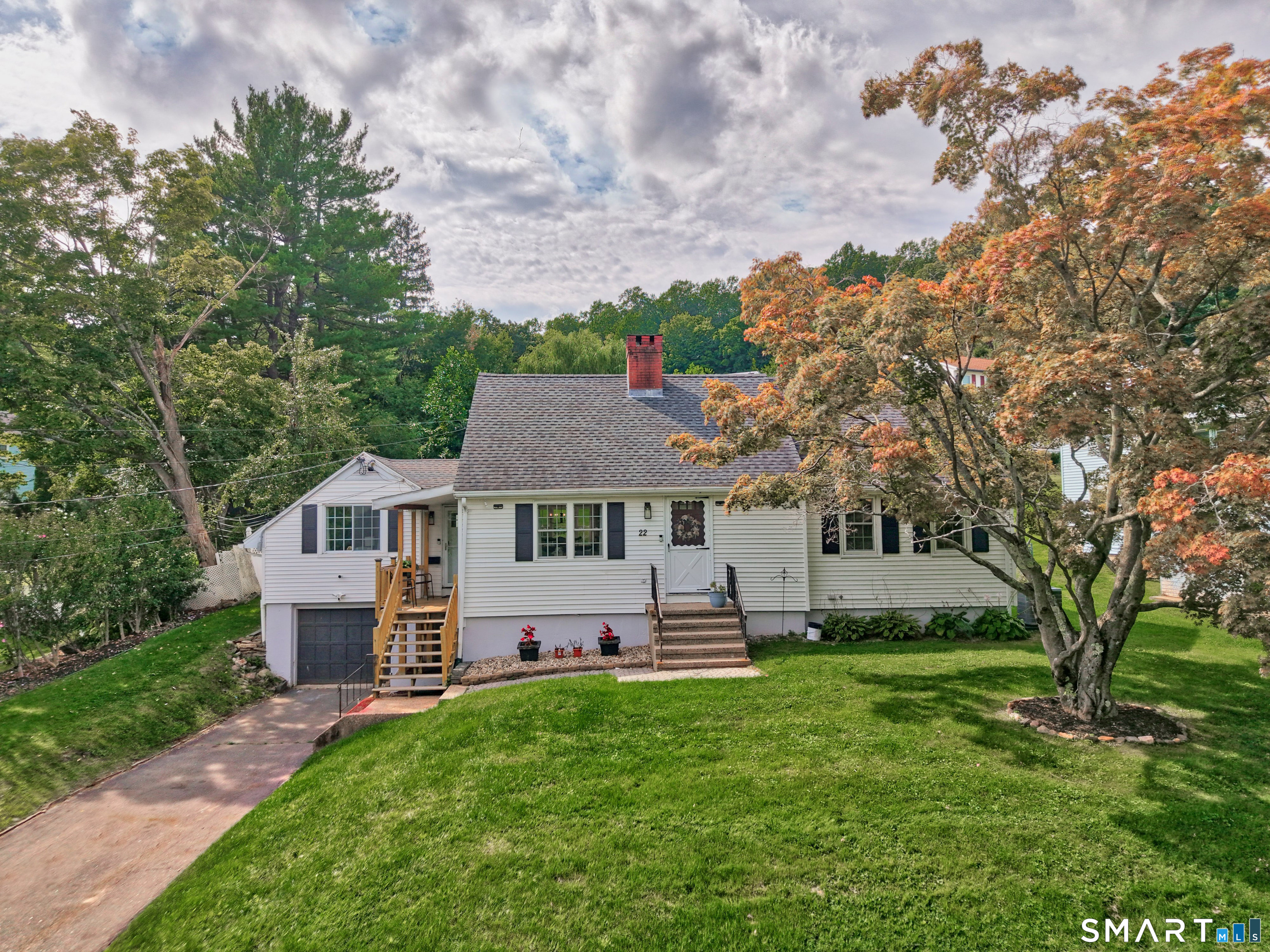 22 Kingwood Place Property Photo 1