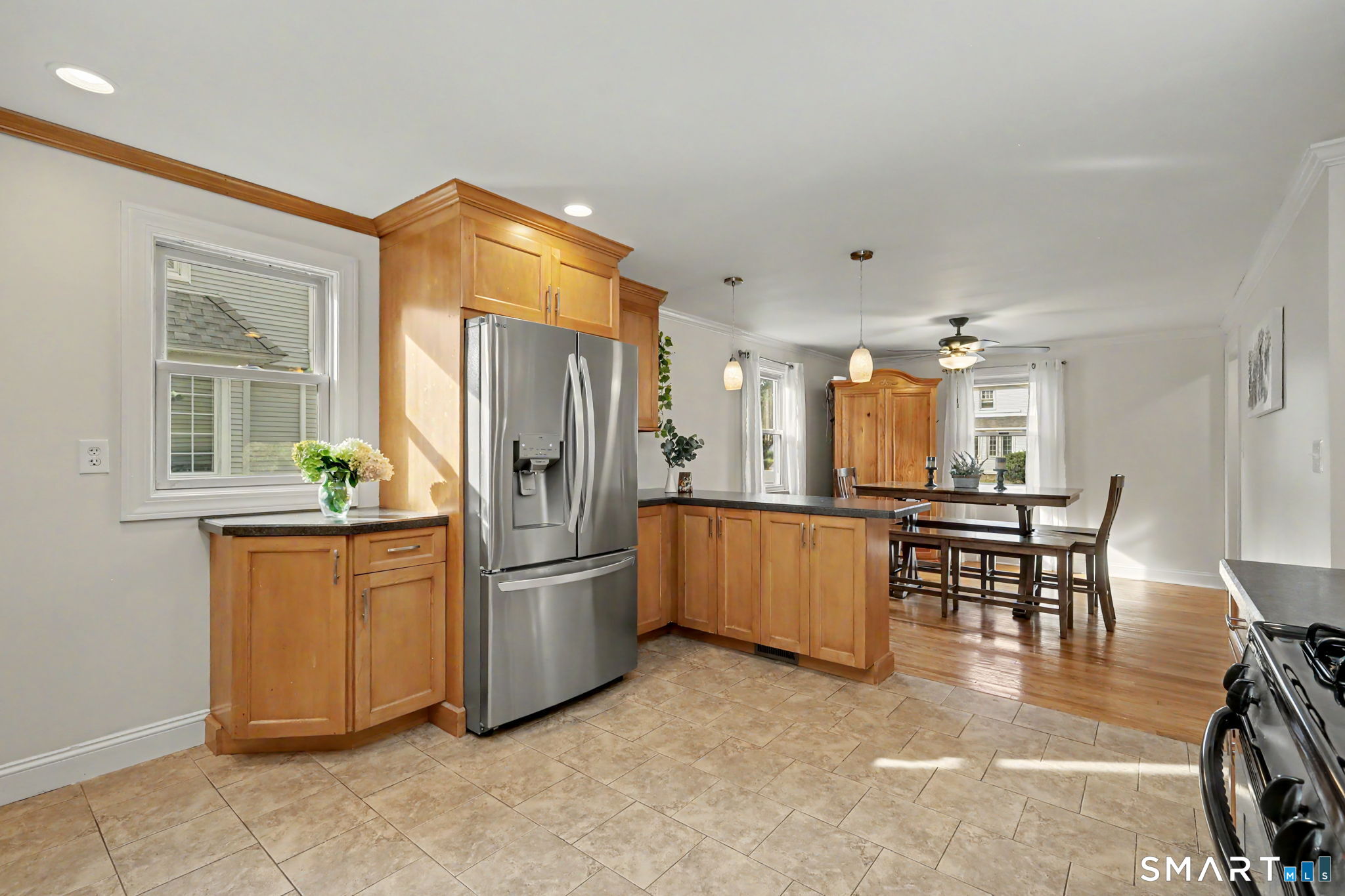 889 Wilcoxson Avenue Property Photo 6