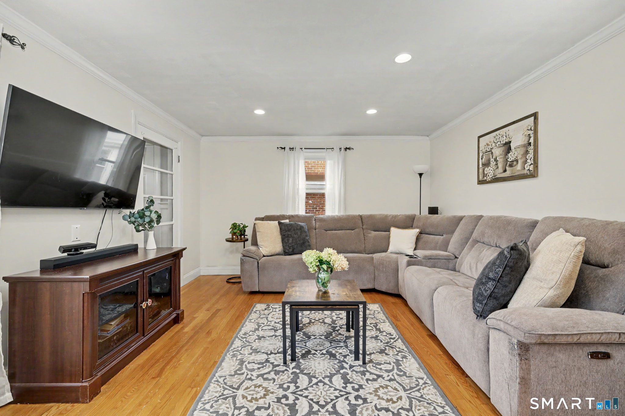 889 Wilcoxson Avenue Property Photo 18