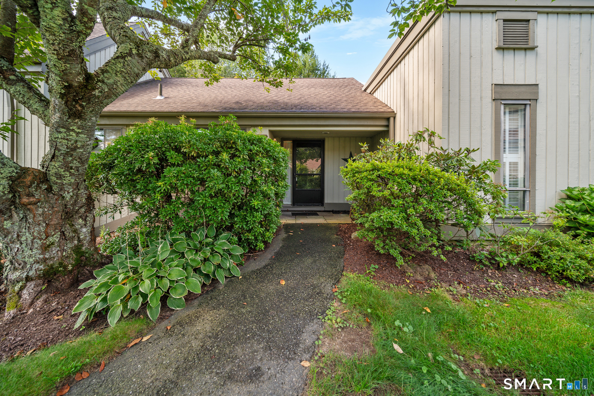 774 Heritage B Village Property Photo 2