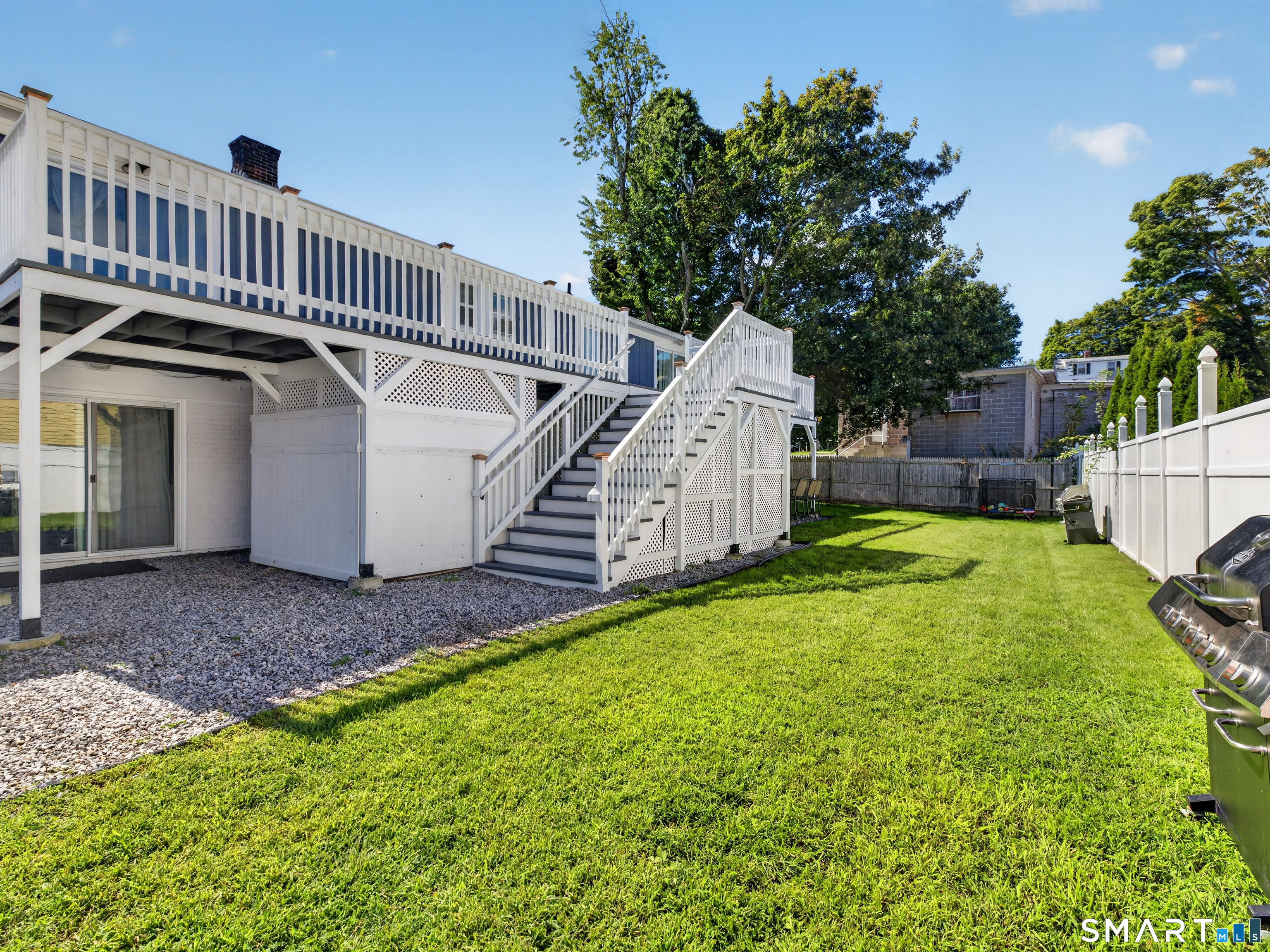 119 Lincoln Avenue Property Photo 11