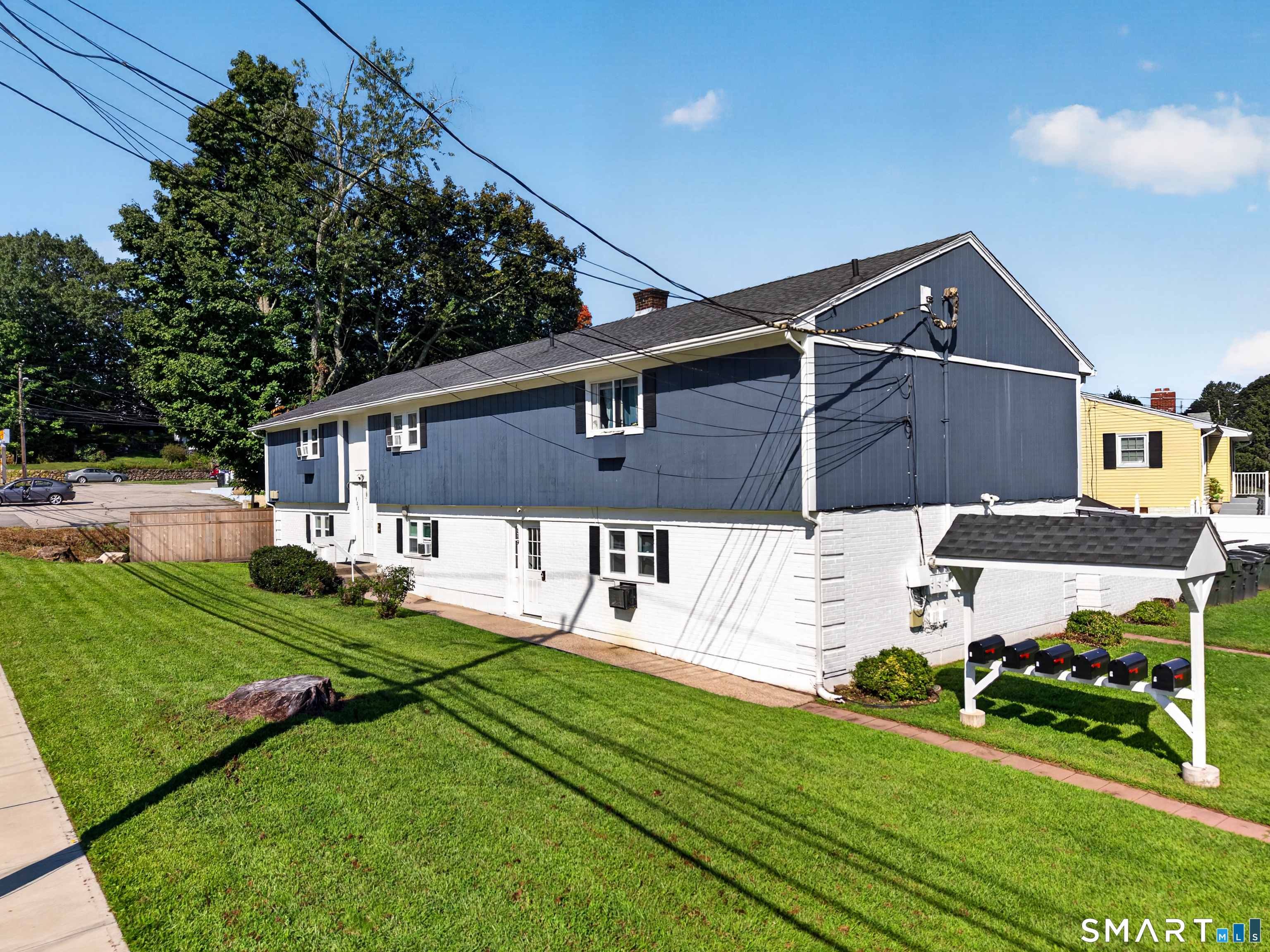 119 Lincoln Avenue Property Photo 12