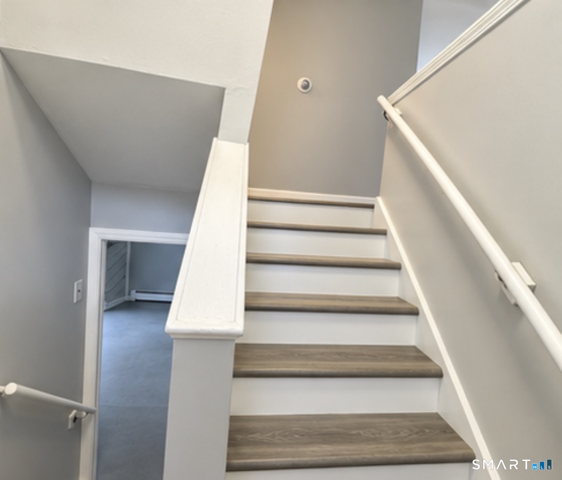 14 Tunxis Lane Property Photo 10