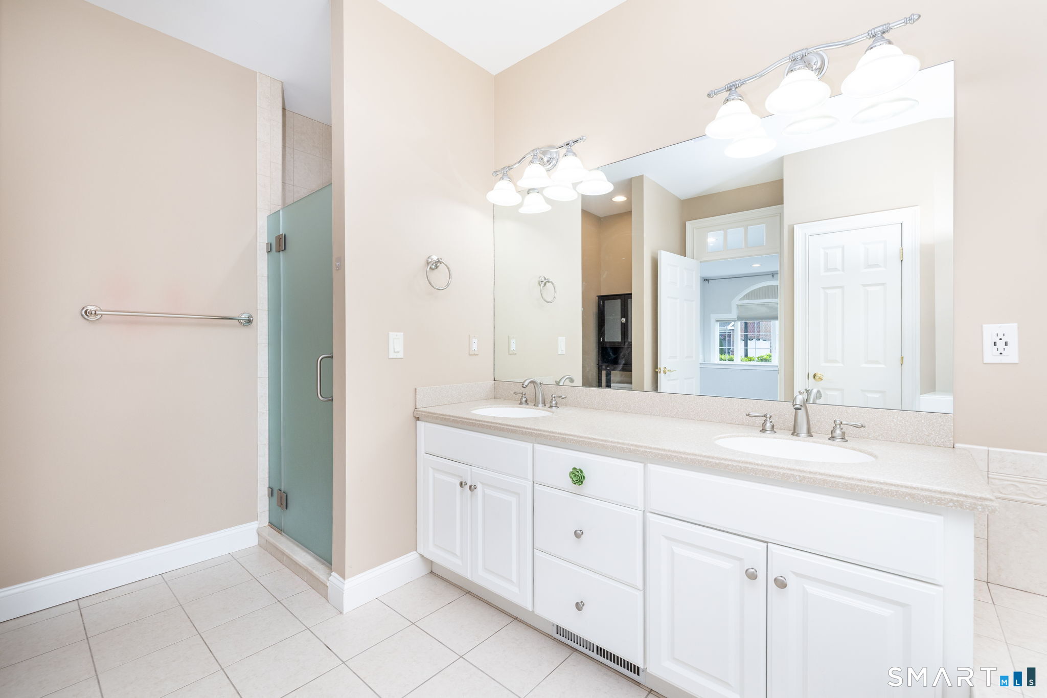6 Wyeth Drive Property Photo 18