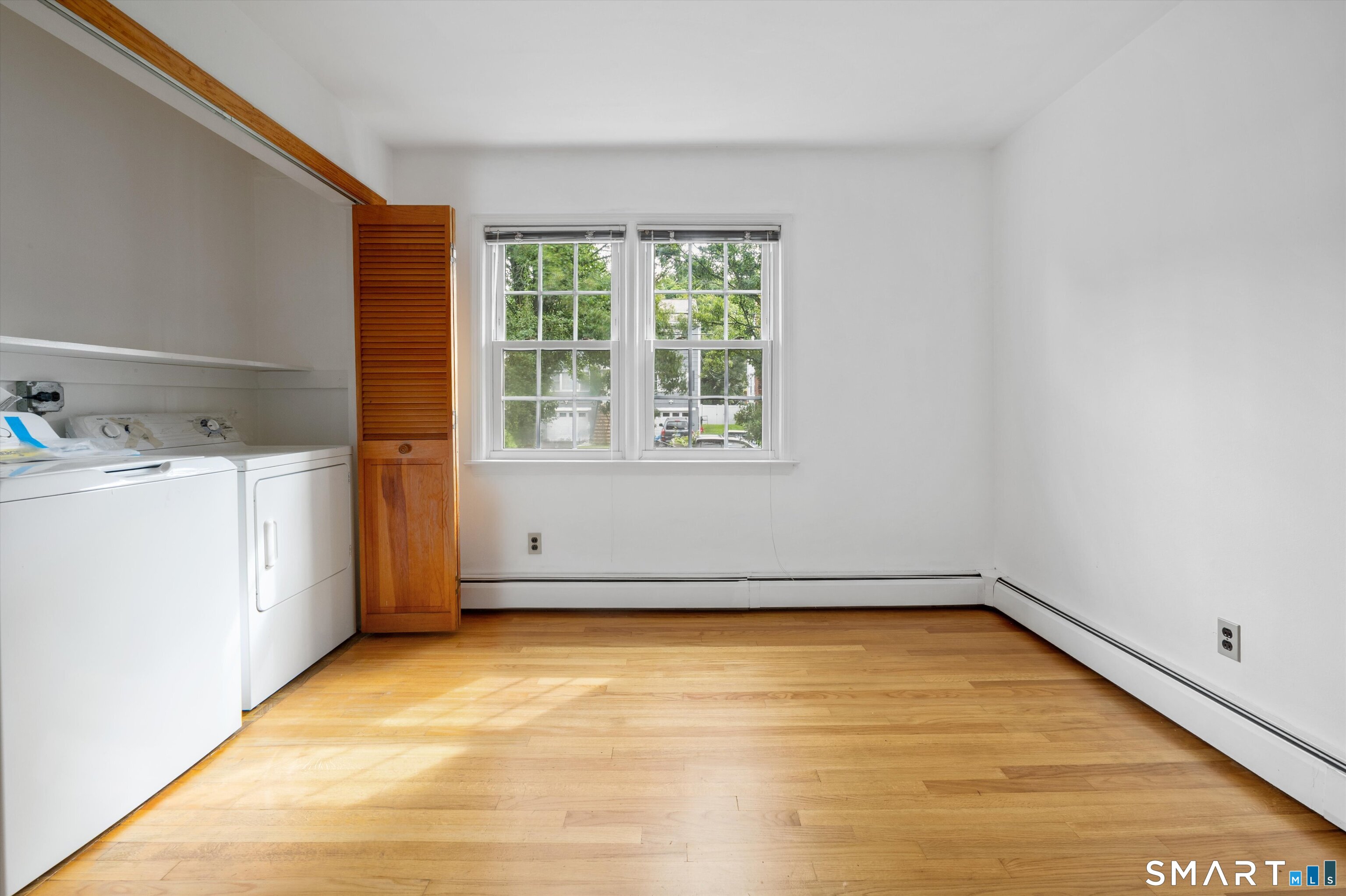 32 Hollow Wood Lane Property Photo 13