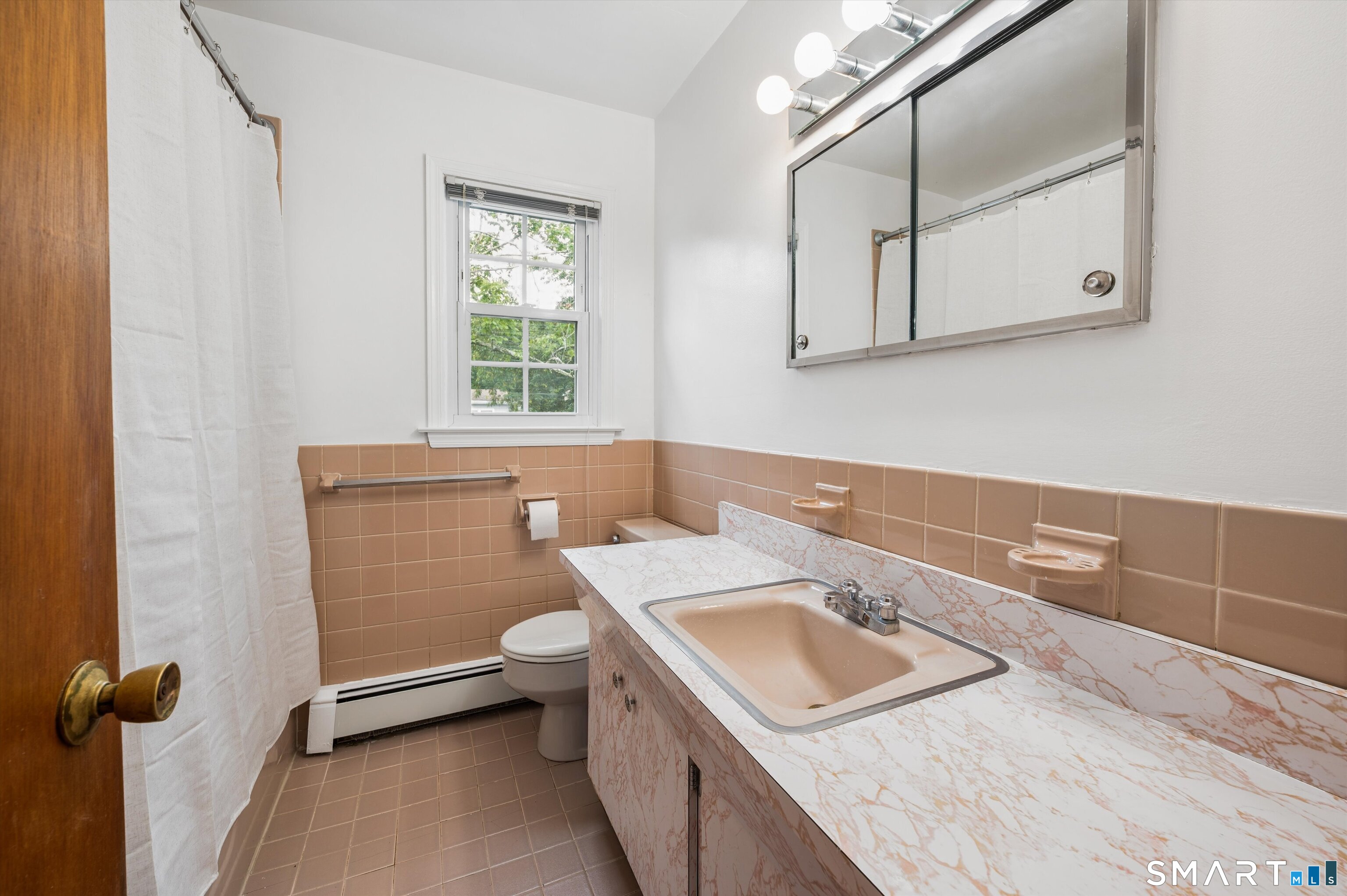 32 Hollow Wood Lane Property Photo 14