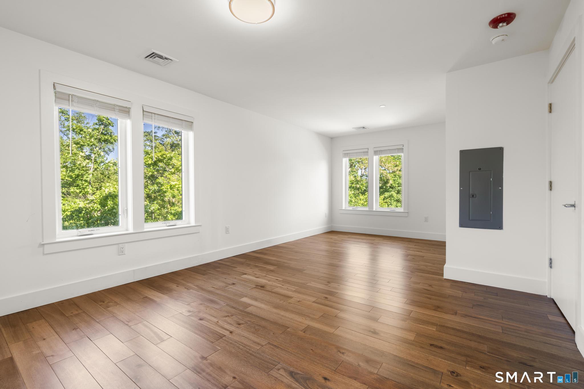 245 Main East 5 Street Property Photo 21
