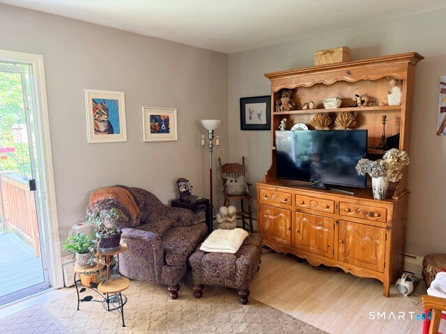 245 Cherry O21 Avenue Property Photo 3