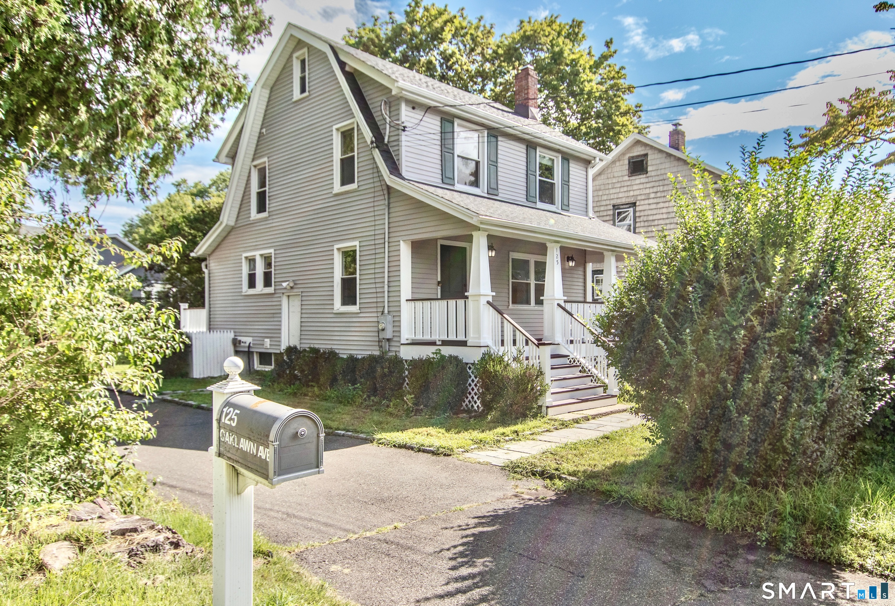 125 Oaklawn Avenue Property Photo 1