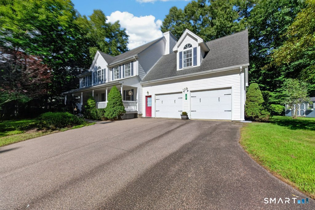 28 Tanglewood Drive Property Photo 1