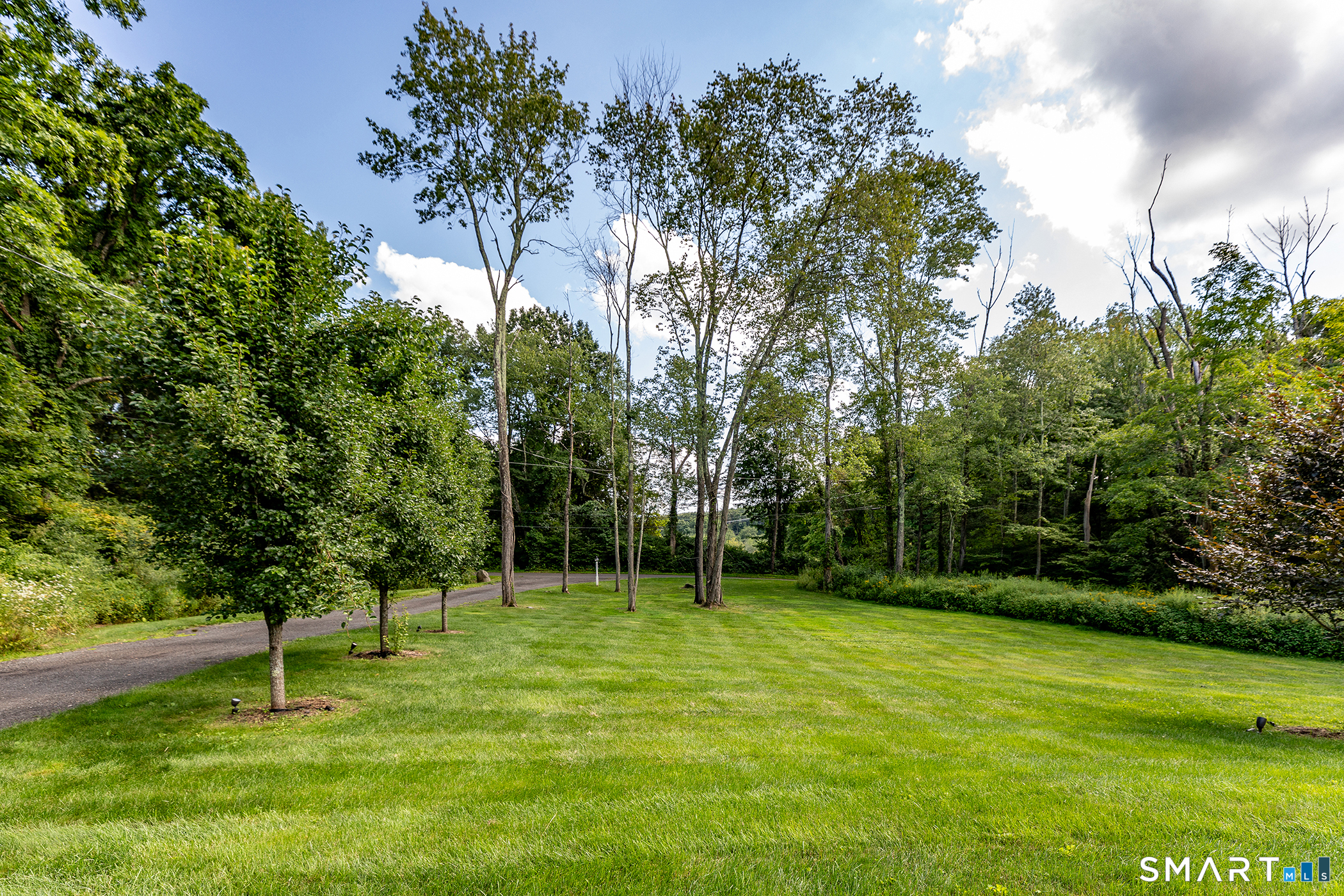 31 Bethwood Lane Property Photo 2
