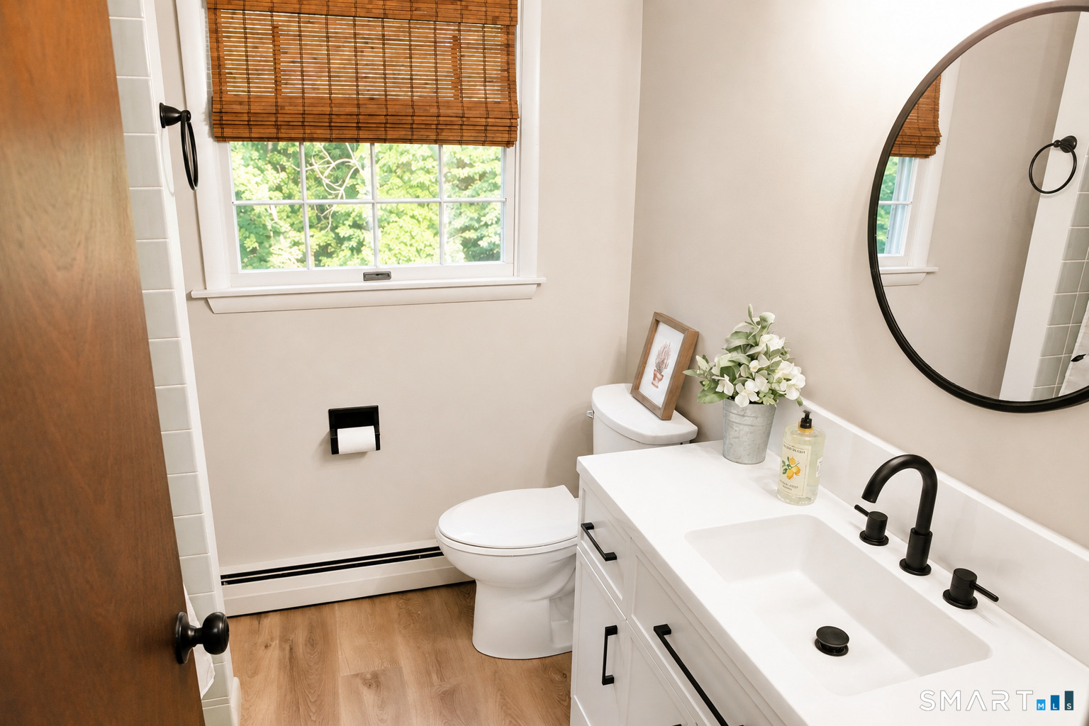24203122 Property Photo 9