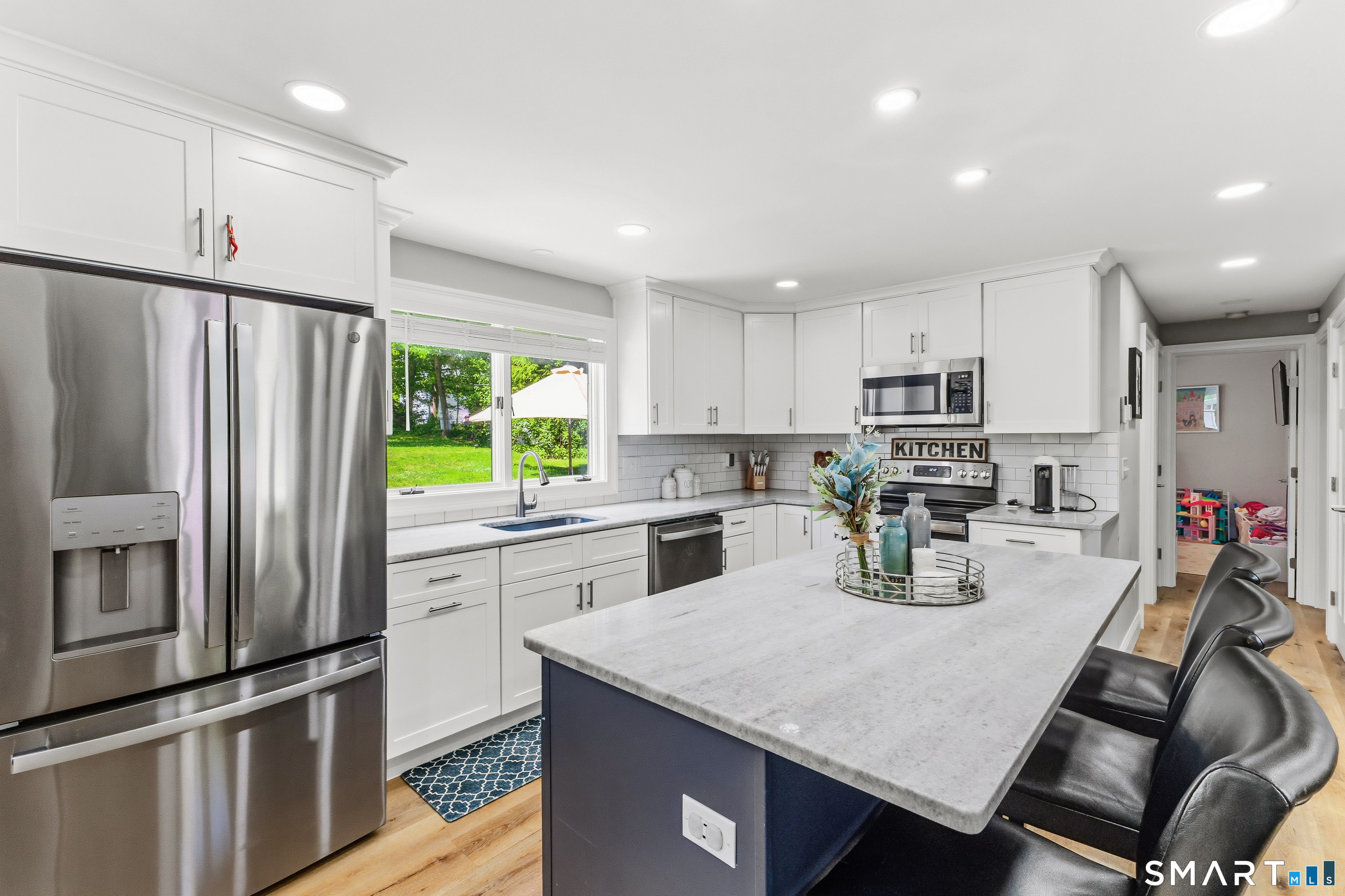 21 Lone Oak Avenue Property Photo 8