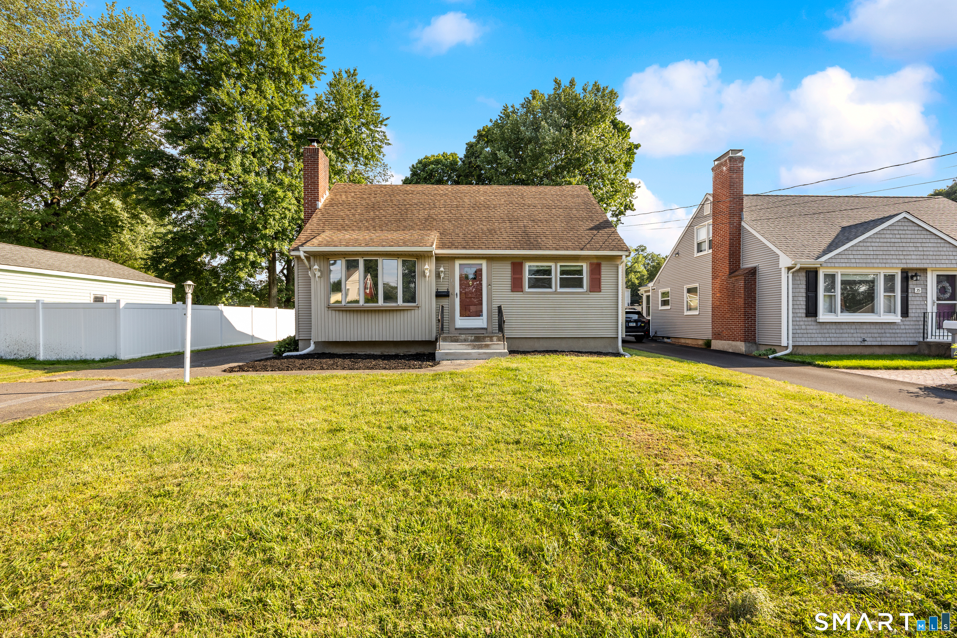 39 Whiteside Street Property Photo 1