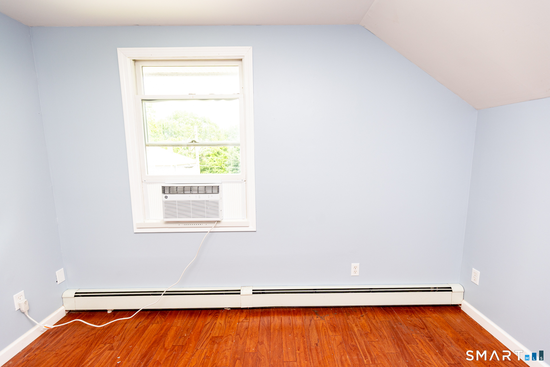 55 Bentley Avenue Property Photo 22
