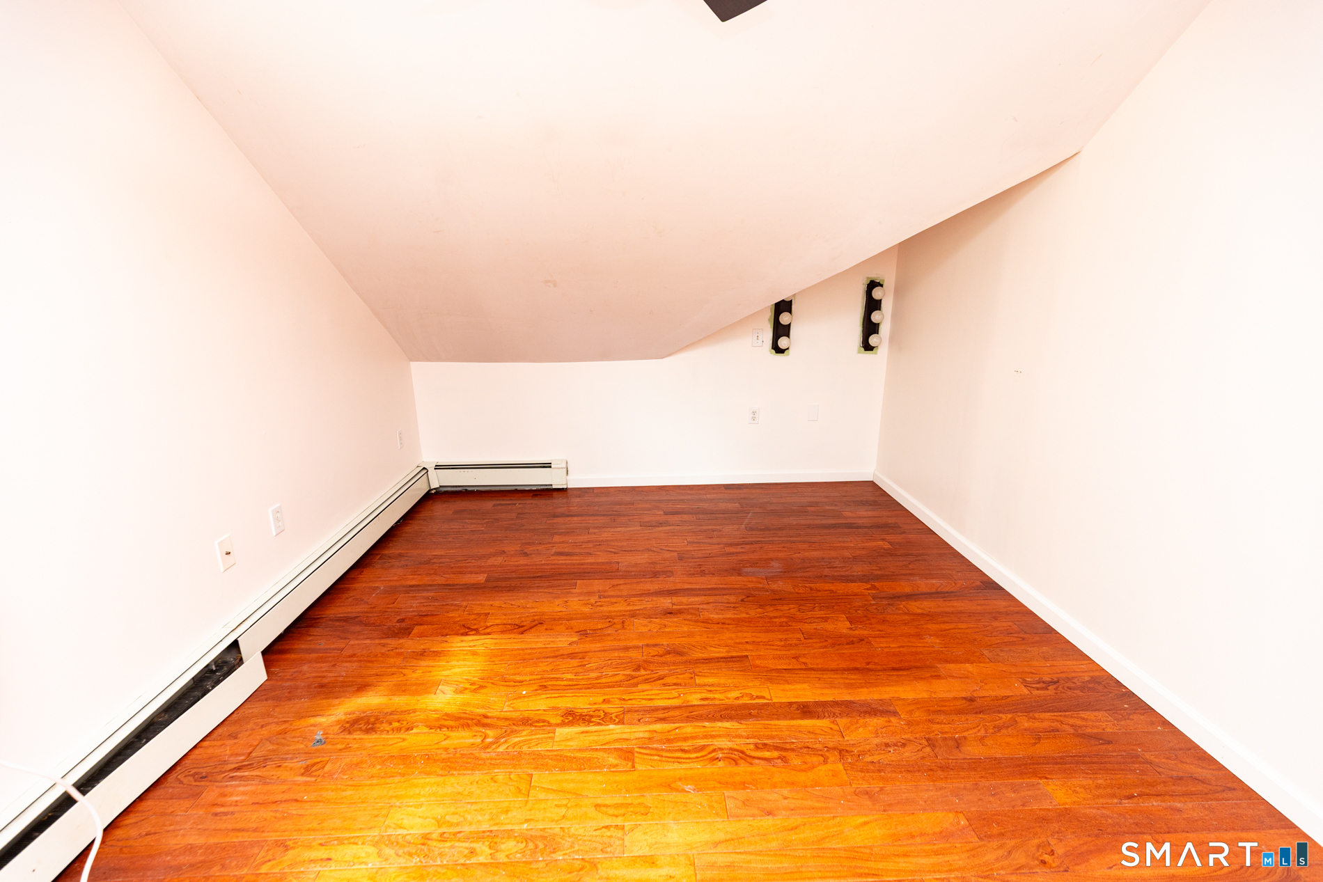 55 Bentley Avenue Property Photo 29