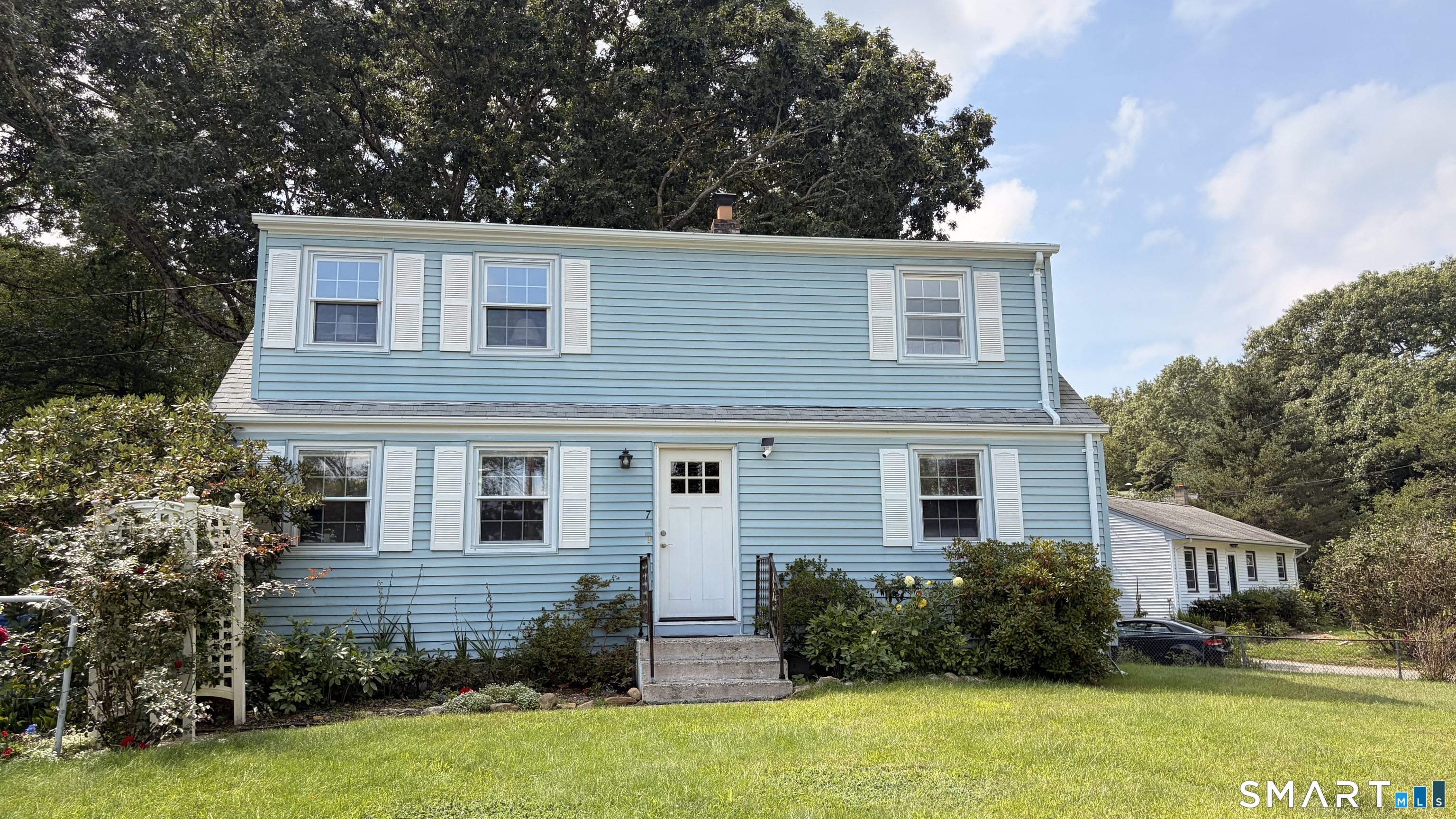 7 Massachusetts Road Property Photo 2