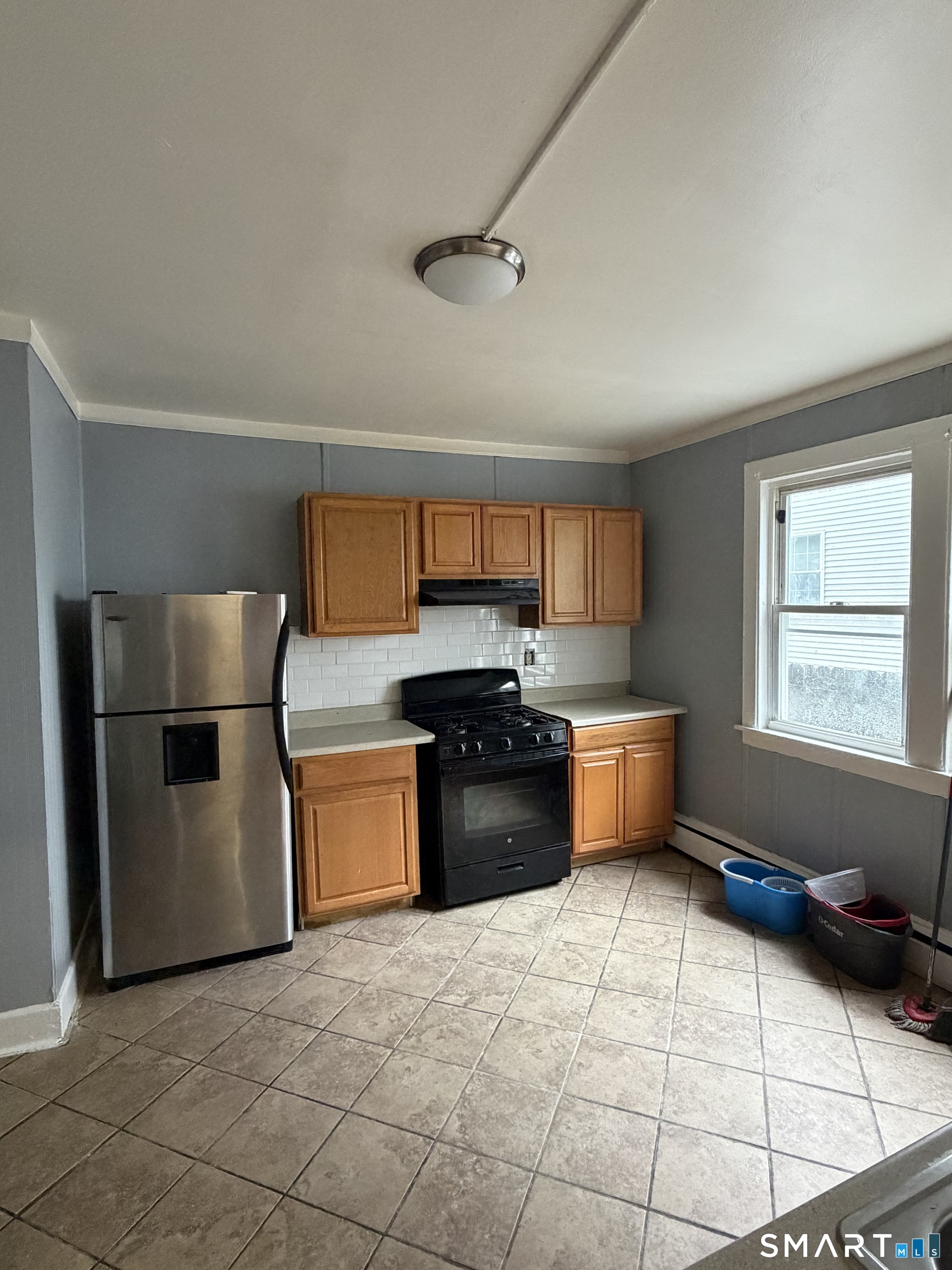 140 Enfield Street Property Photo 8