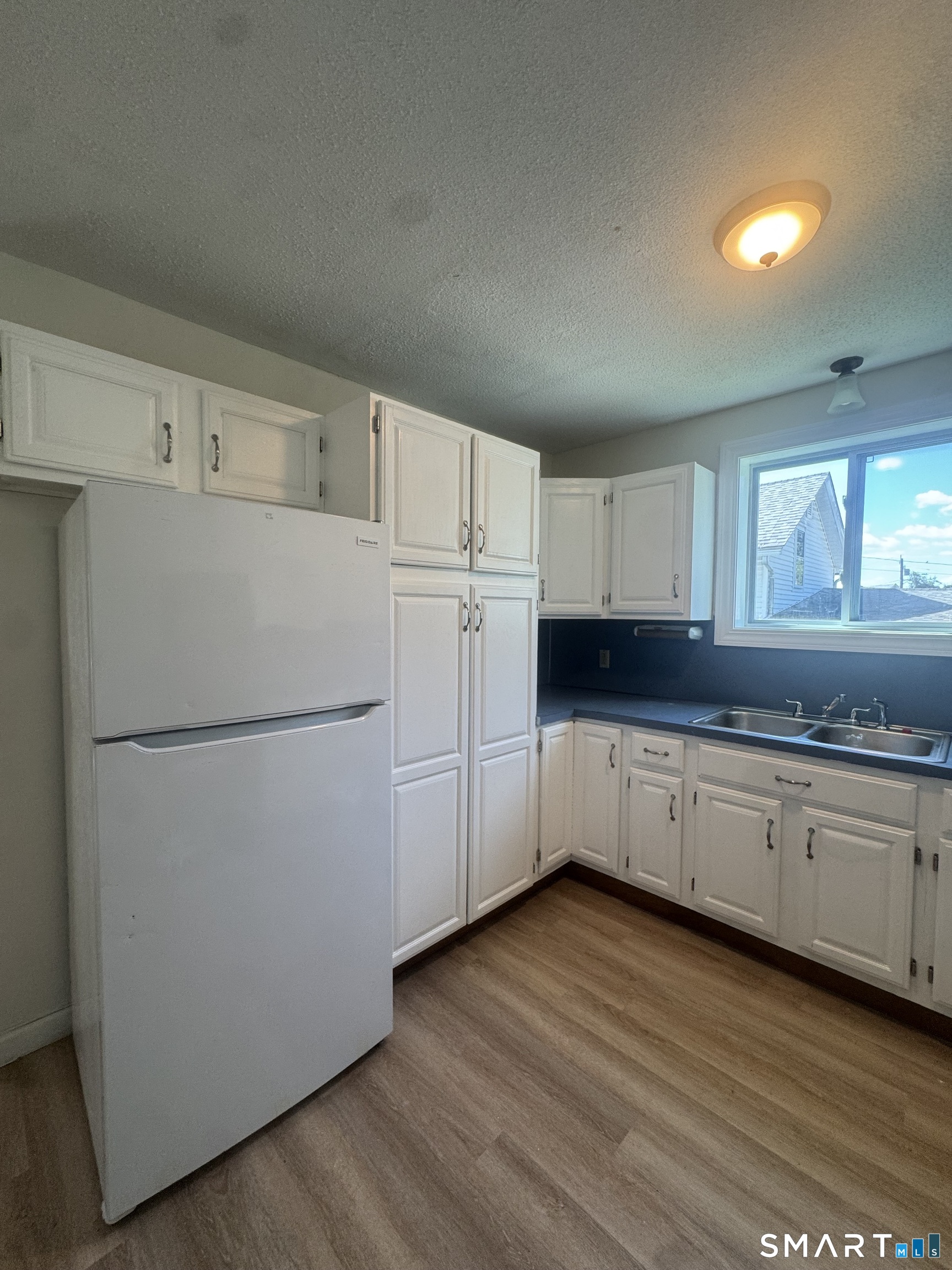 235 Lebanon Avenue Property Photo 9