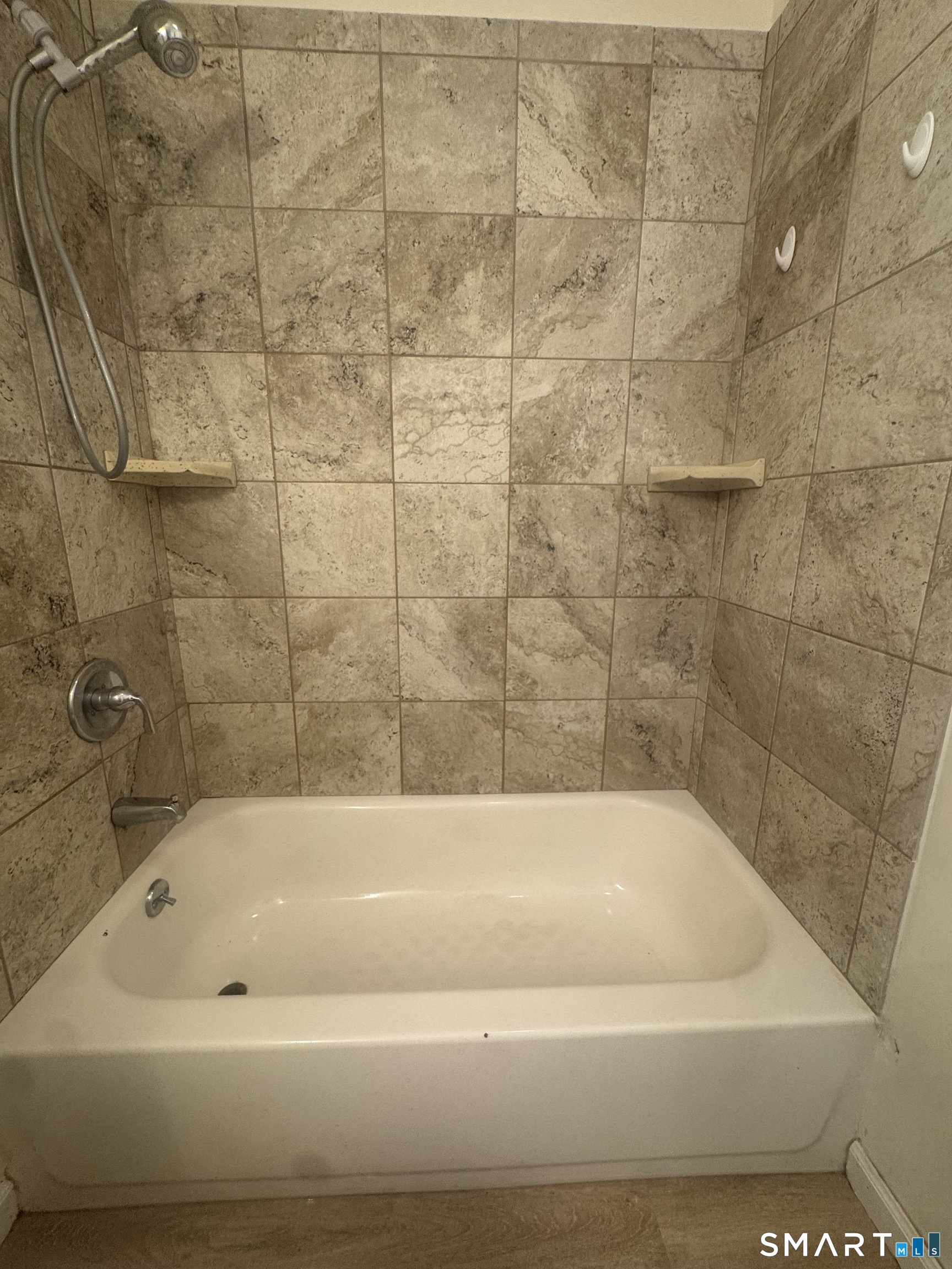 235 Lebanon Avenue Property Photo 13