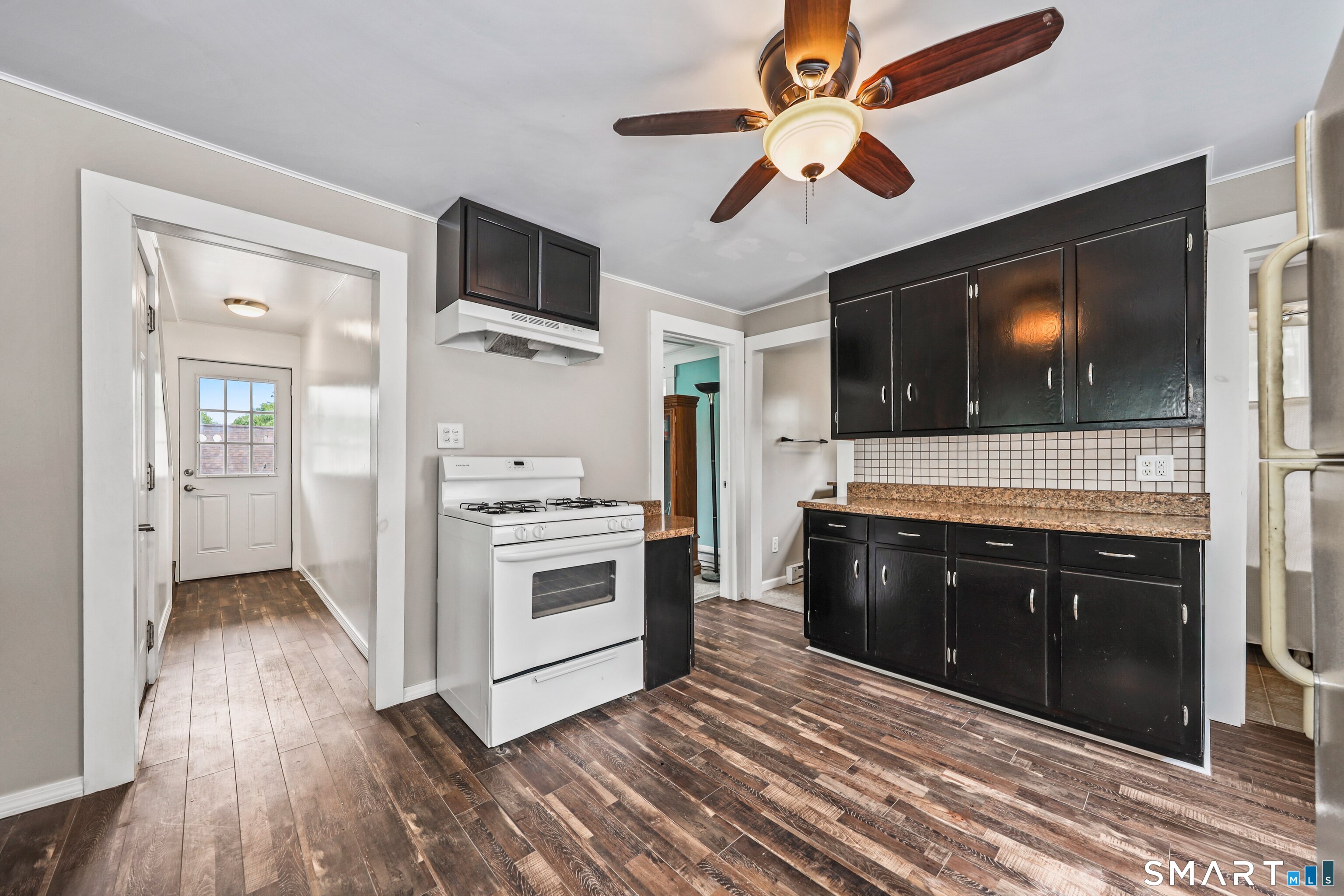 125 French Street Property Photo 10