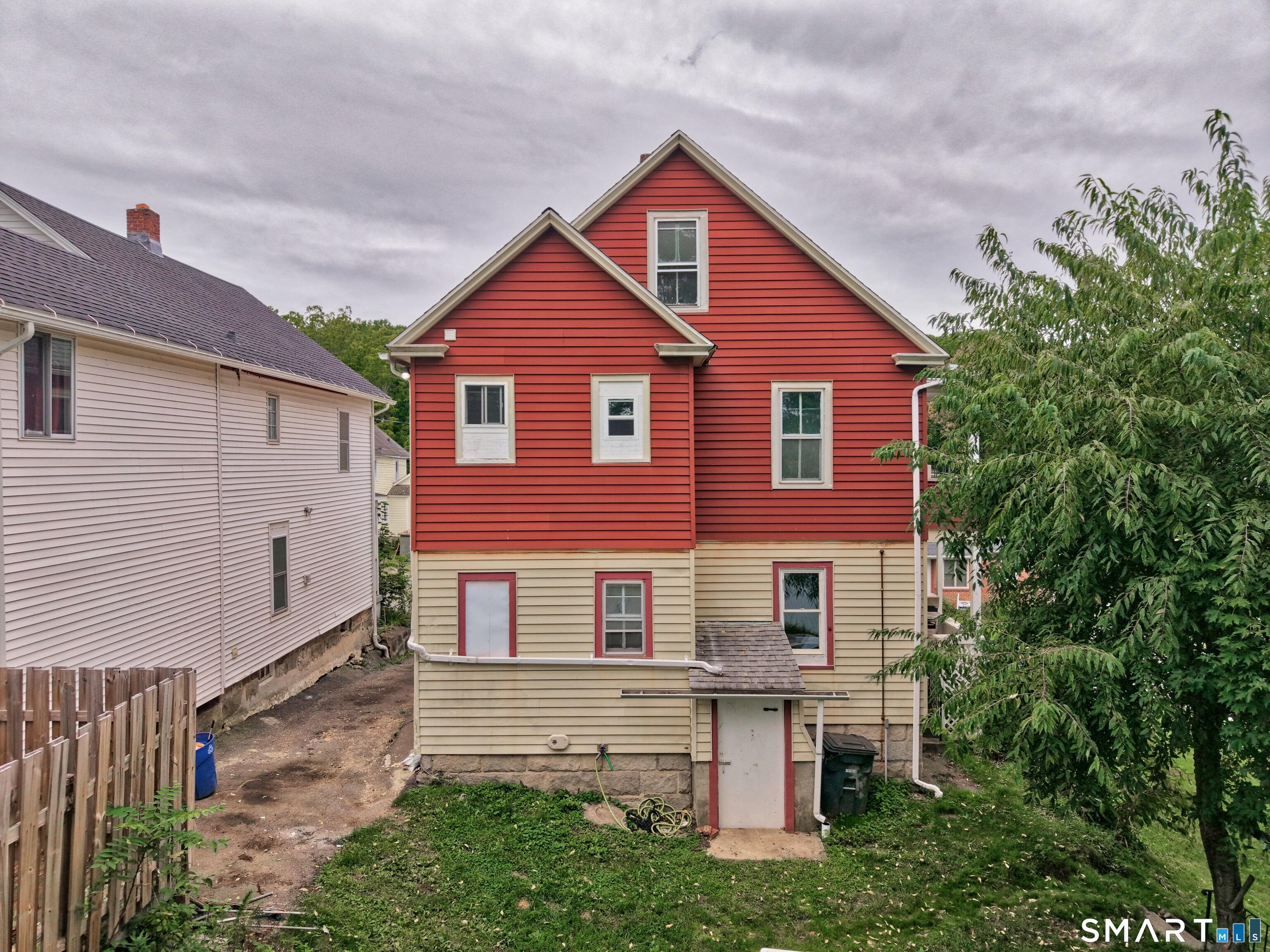 125 French Street Property Photo 33