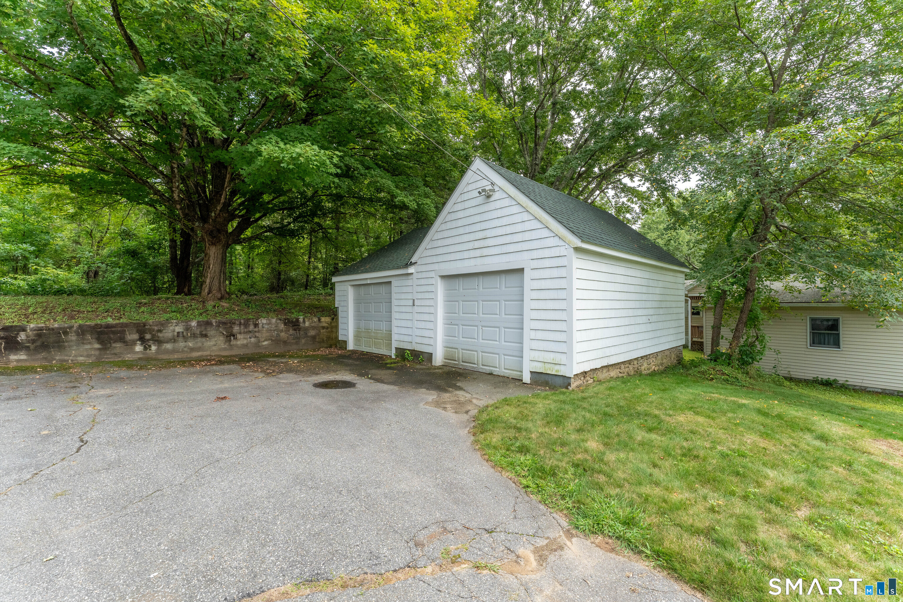 25 Watson Road Property Photo 5