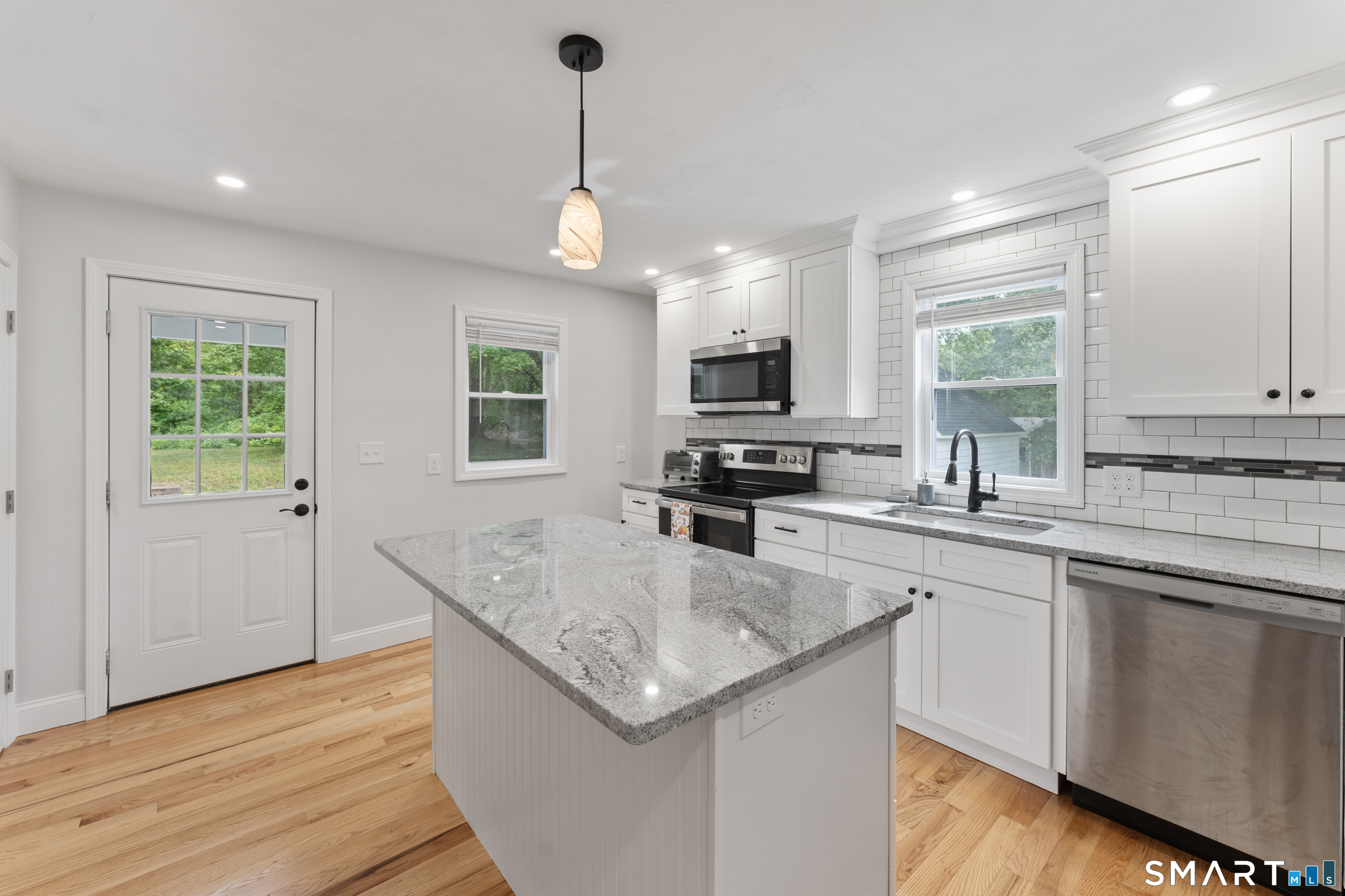 25 Watson Road Property Photo 8