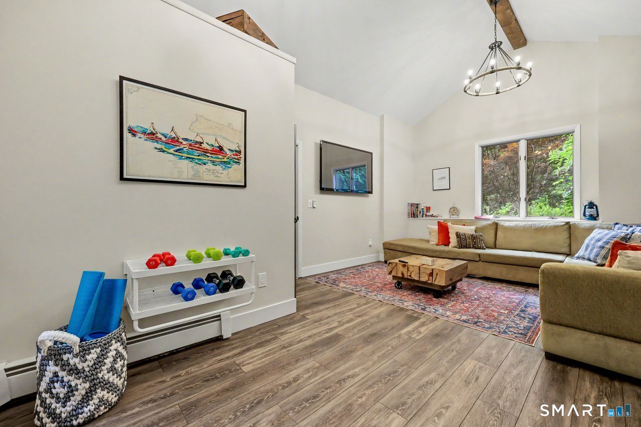 20 Mcnulty Drive Property Photo 15