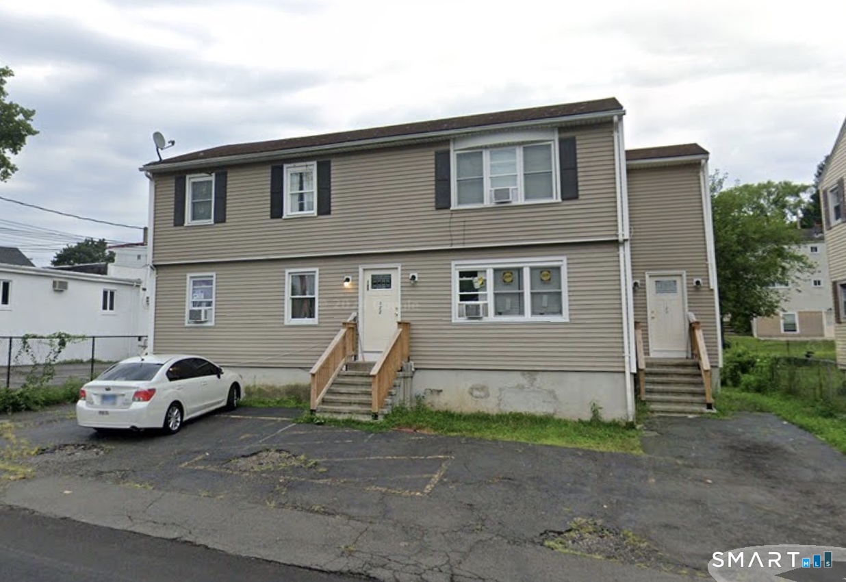 120 Canton Street Property Photo 1