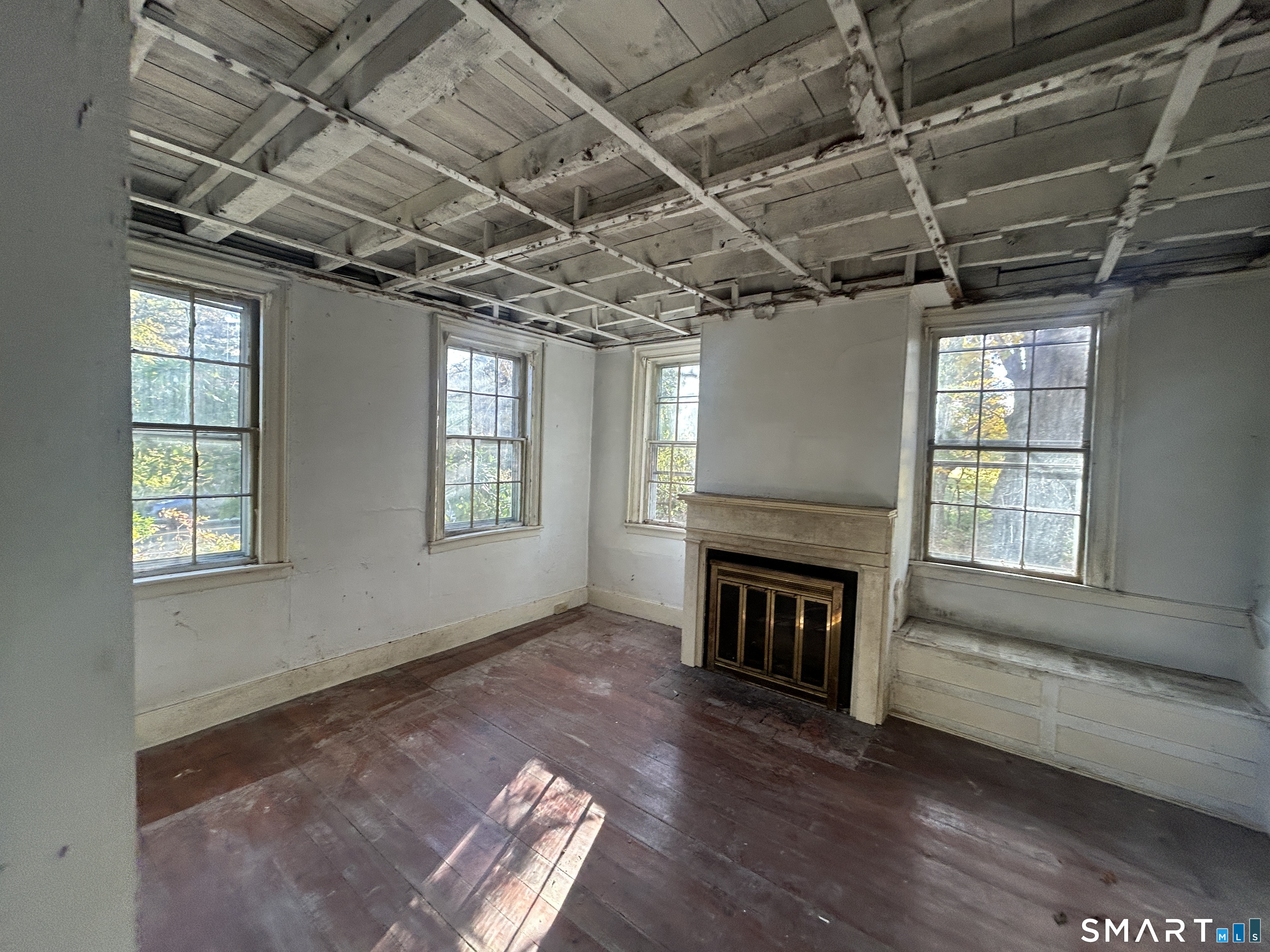433 Simsbury Road Property Photo 14