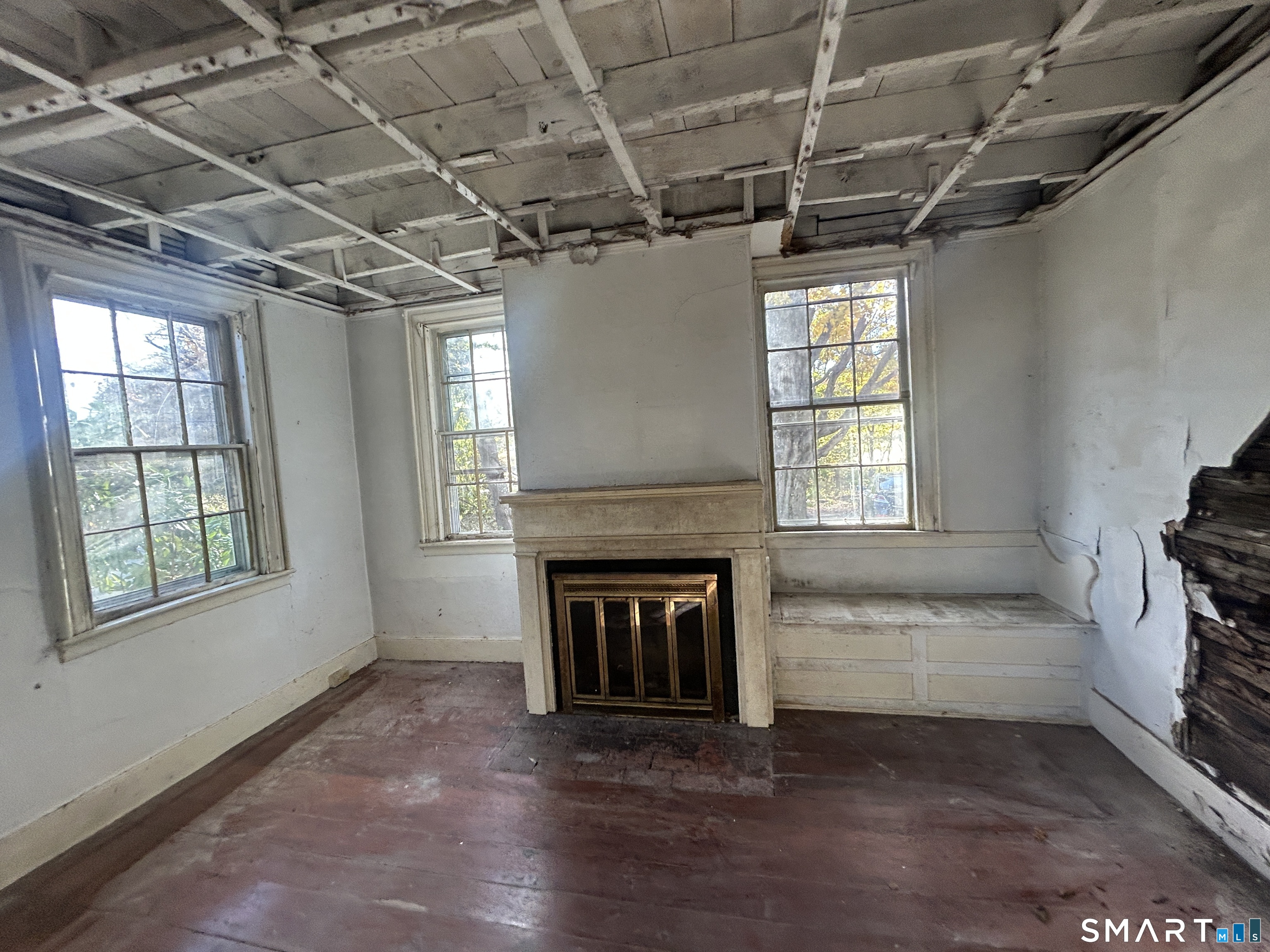 433 Simsbury Road Property Photo 15