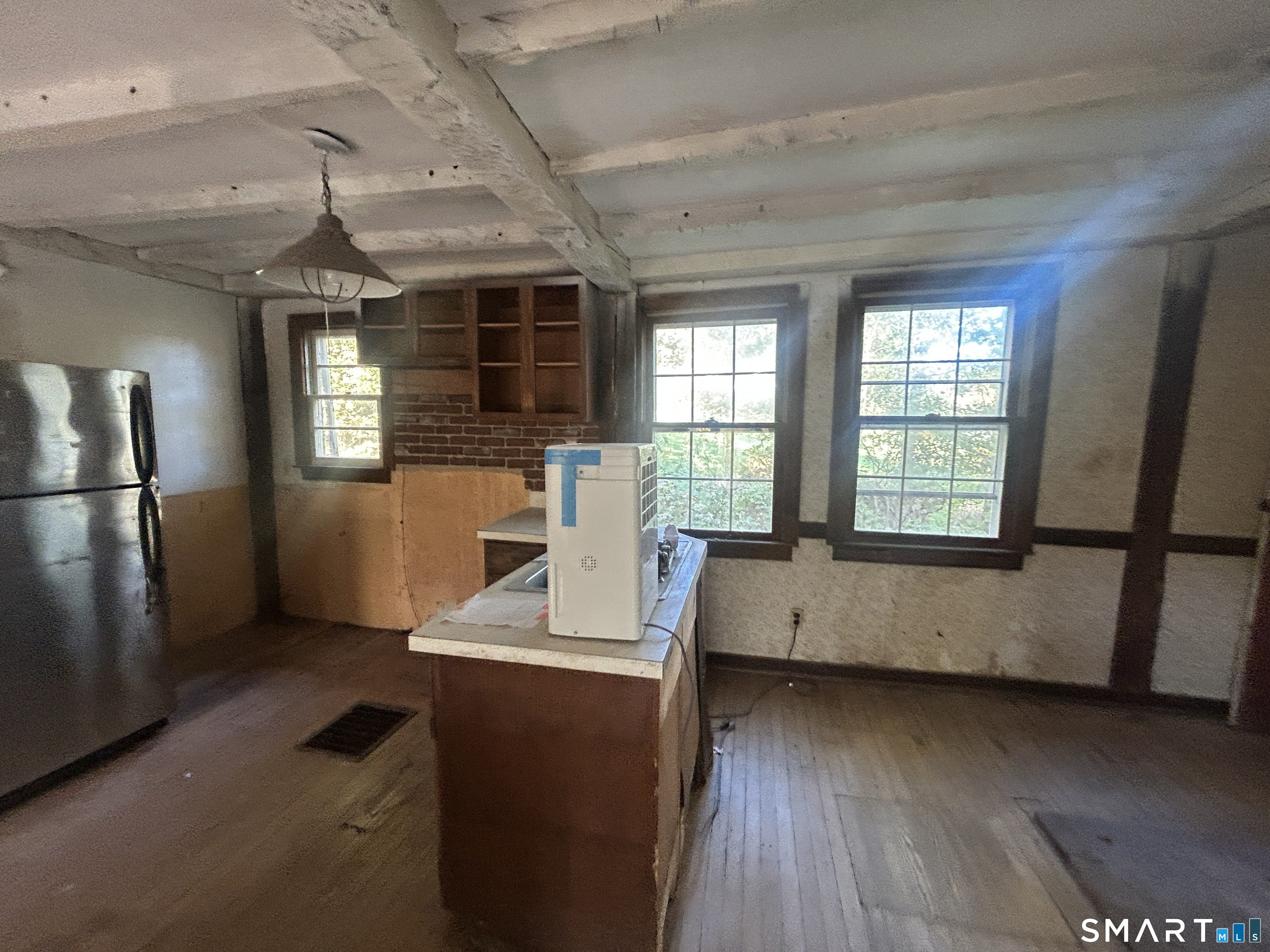 433 Simsbury Road Property Photo 16