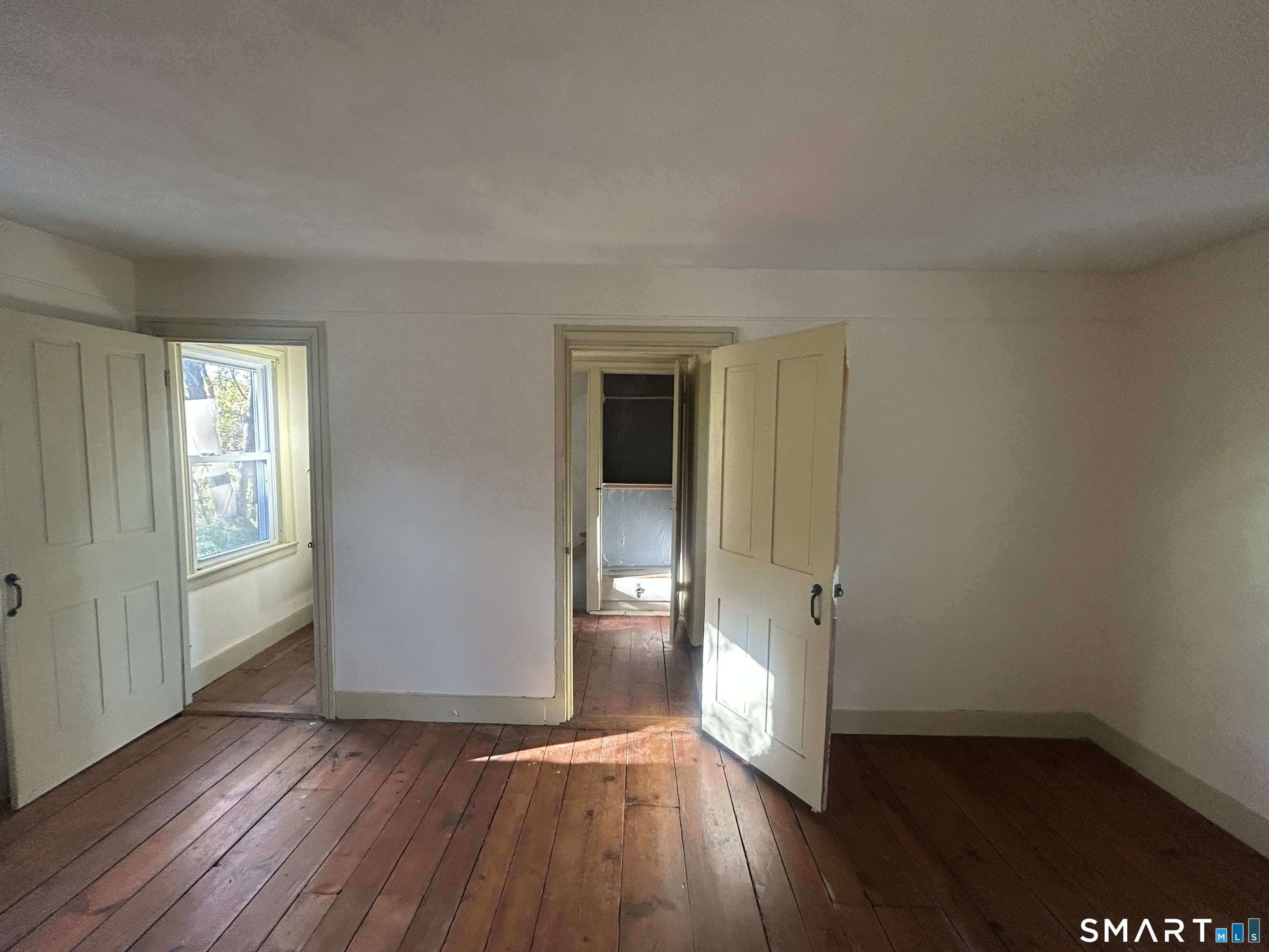 433 Simsbury Road Property Photo 27