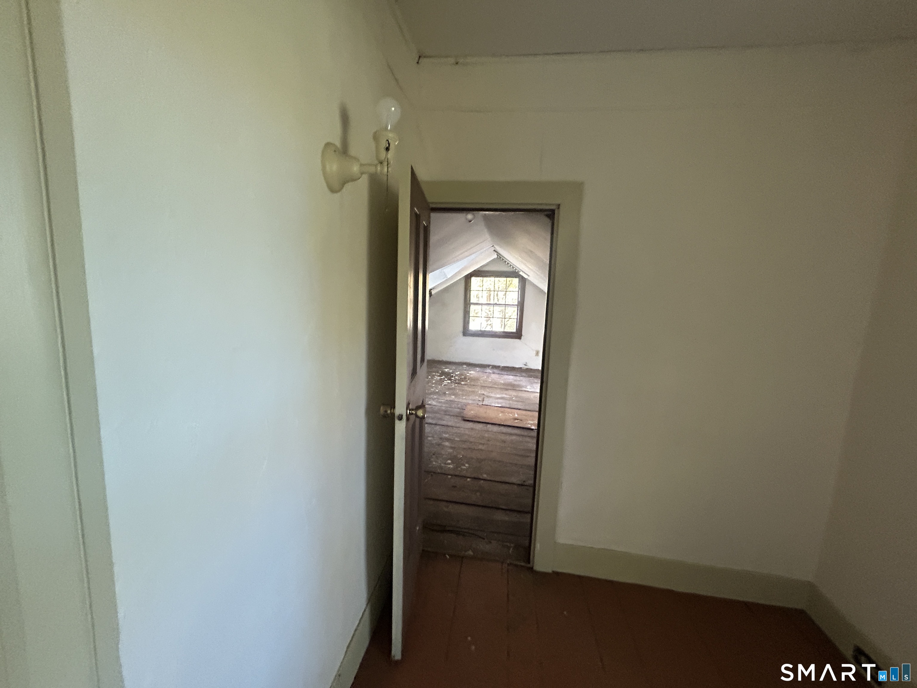 433 Simsbury Road Property Photo 31