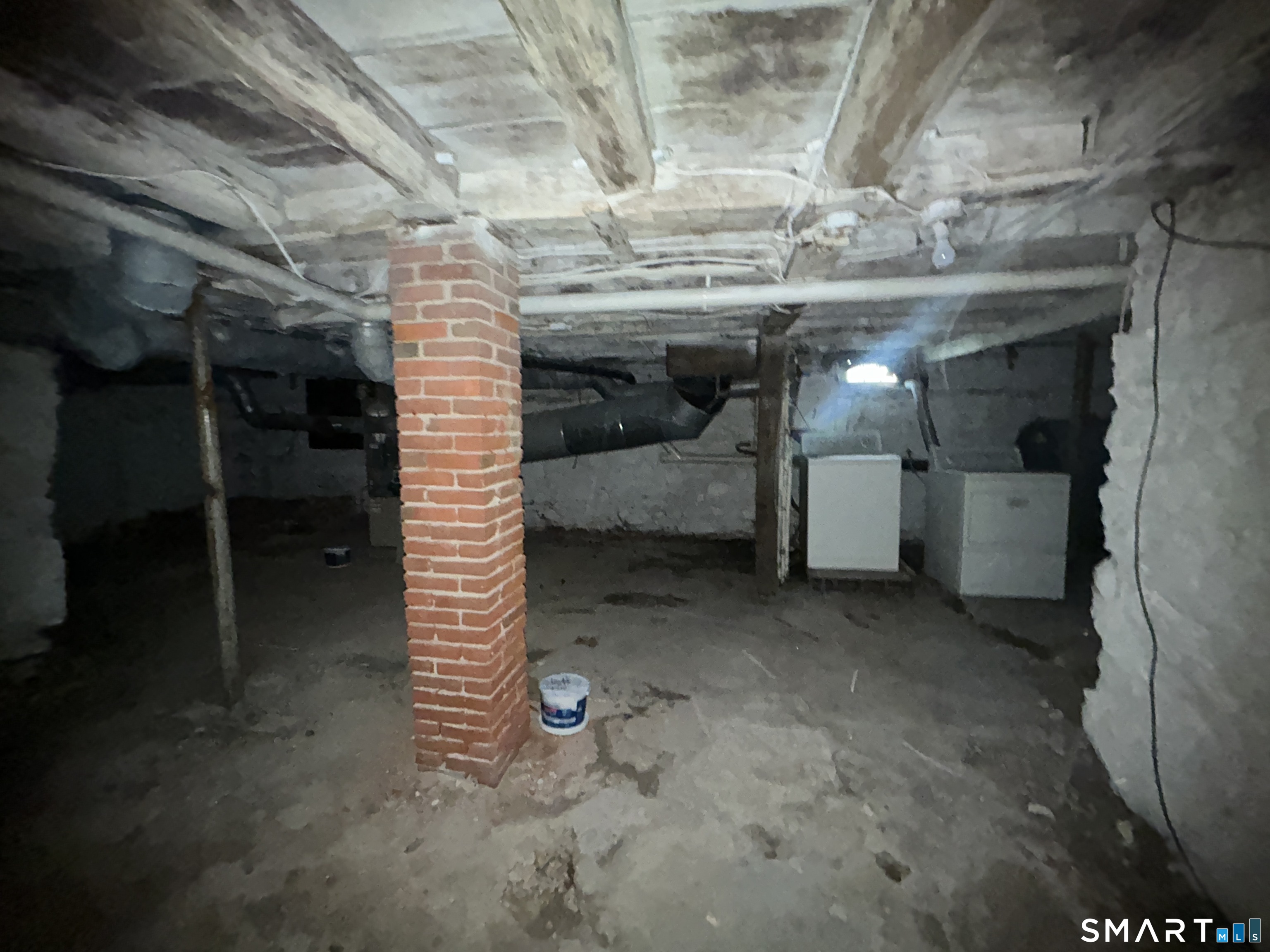433 Simsbury Road Property Photo 34