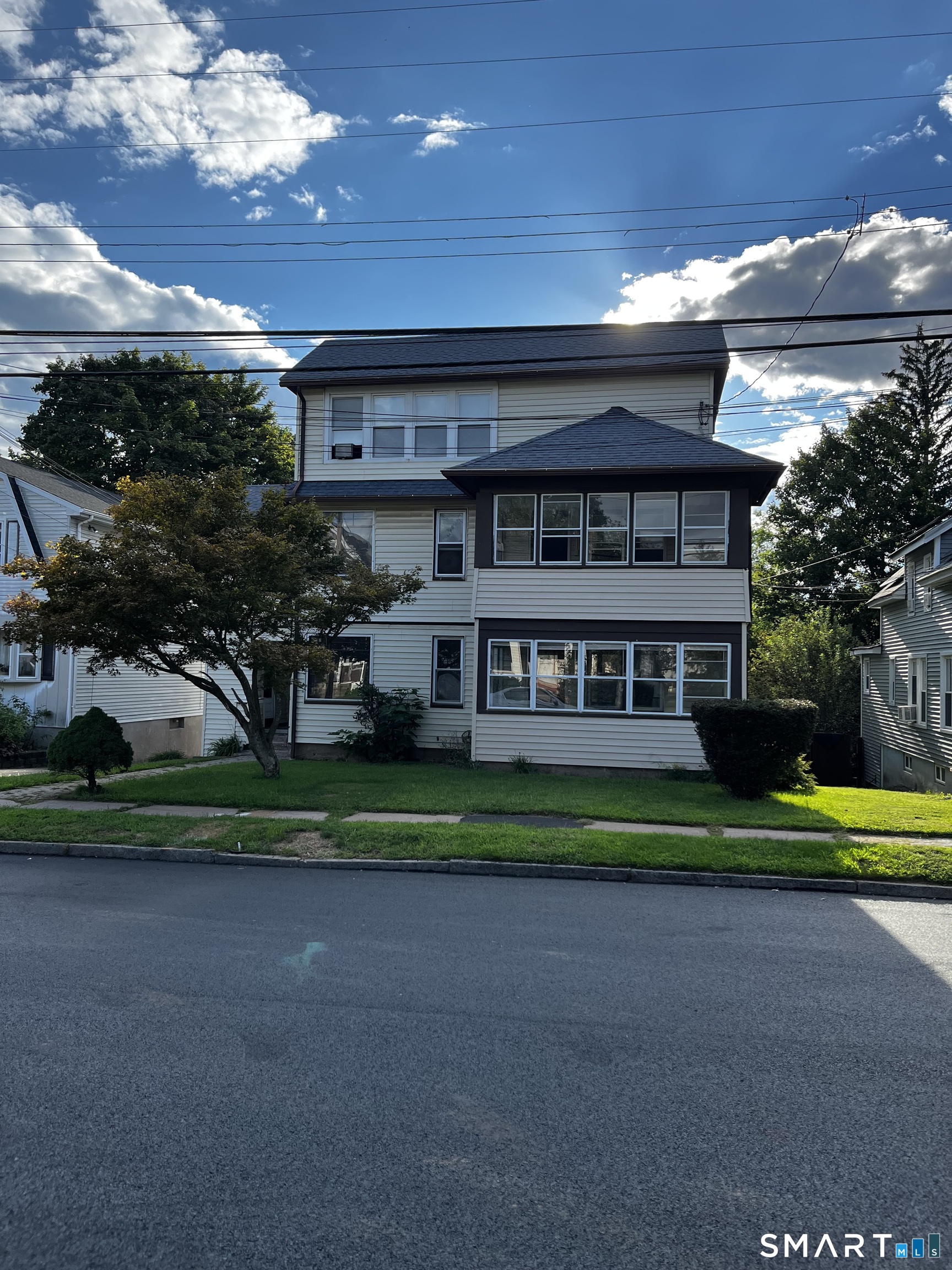 33-37 Francis Street Property Photo 1