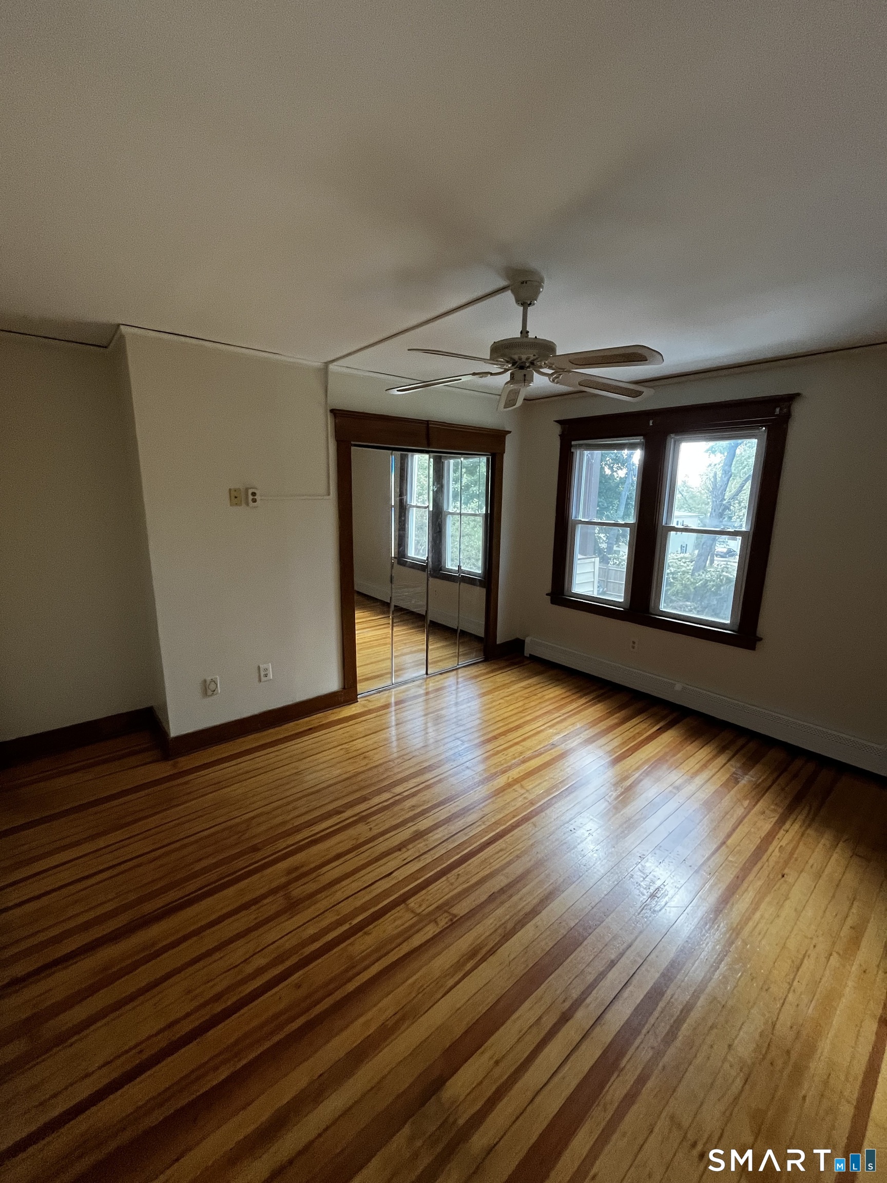 33-37 Francis Street Property Photo 6