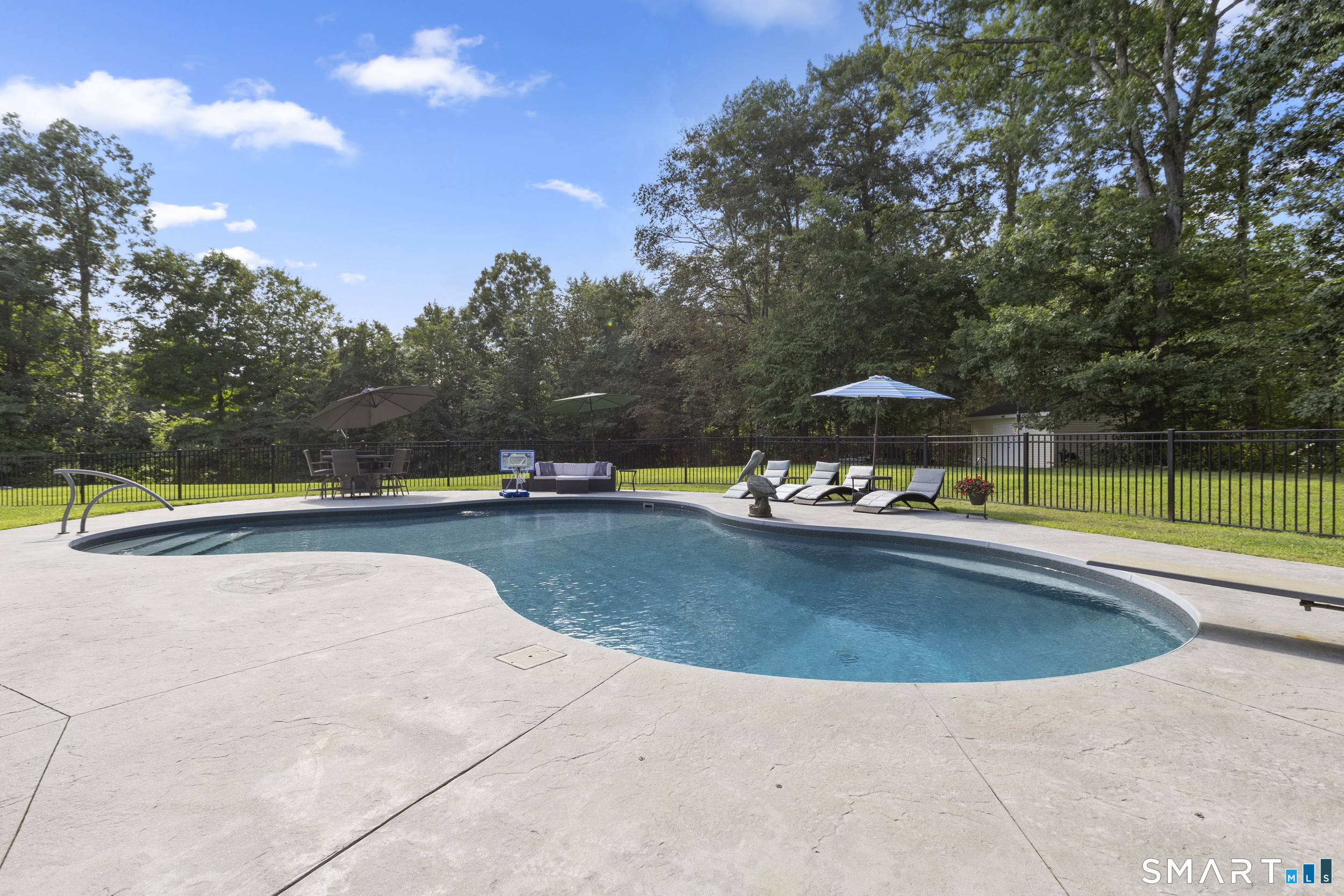 211 Cooper Hill Road Property Photo 28