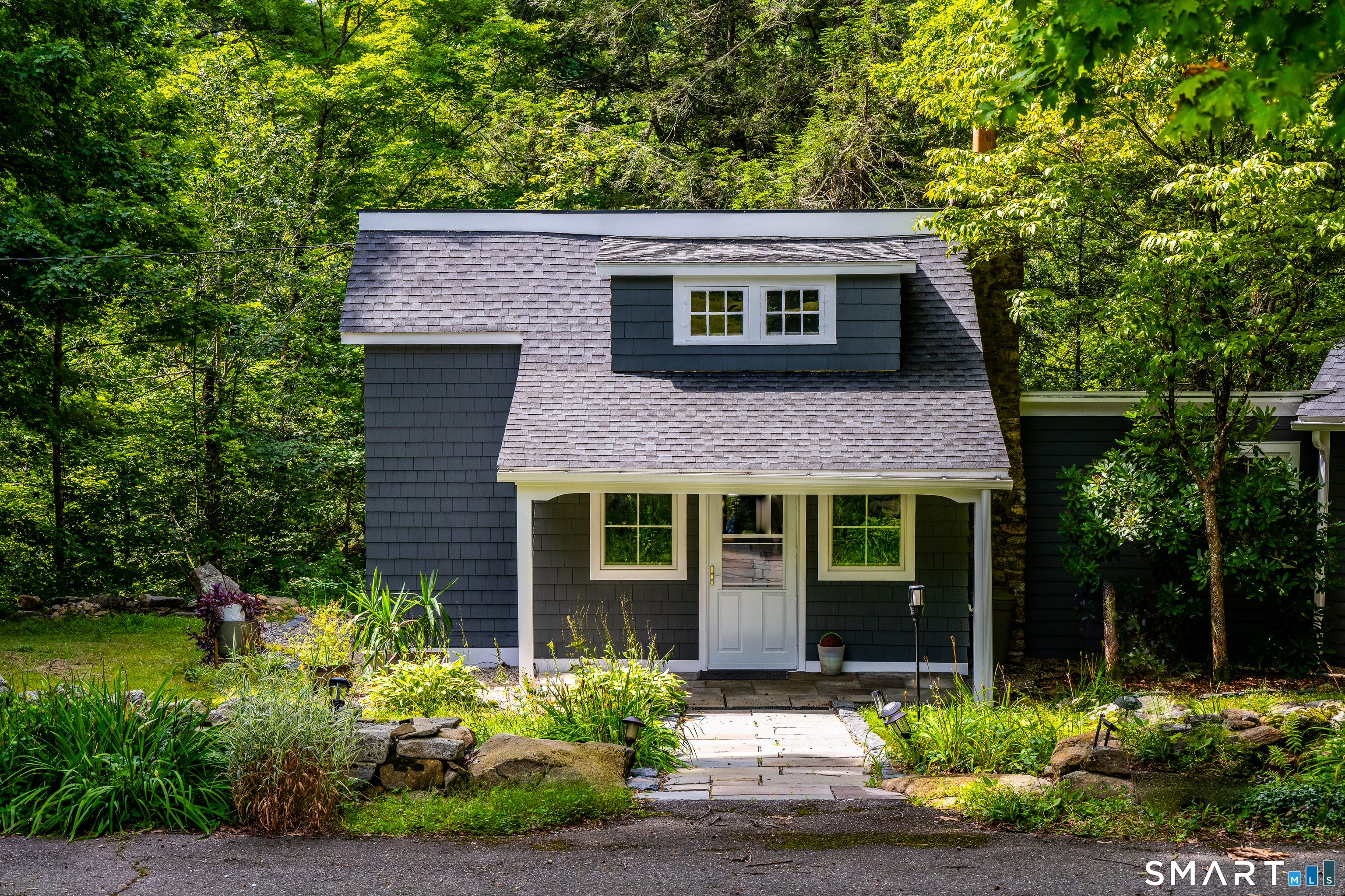 55 Essex Hill Road Property Photo 5