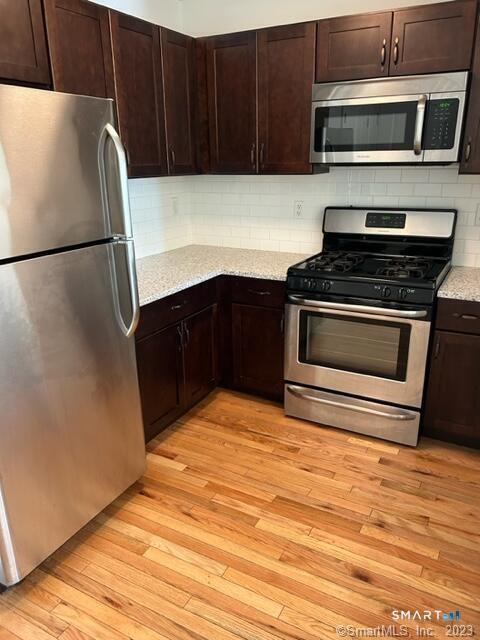 965 Hope 304 Street Property Photo 3
